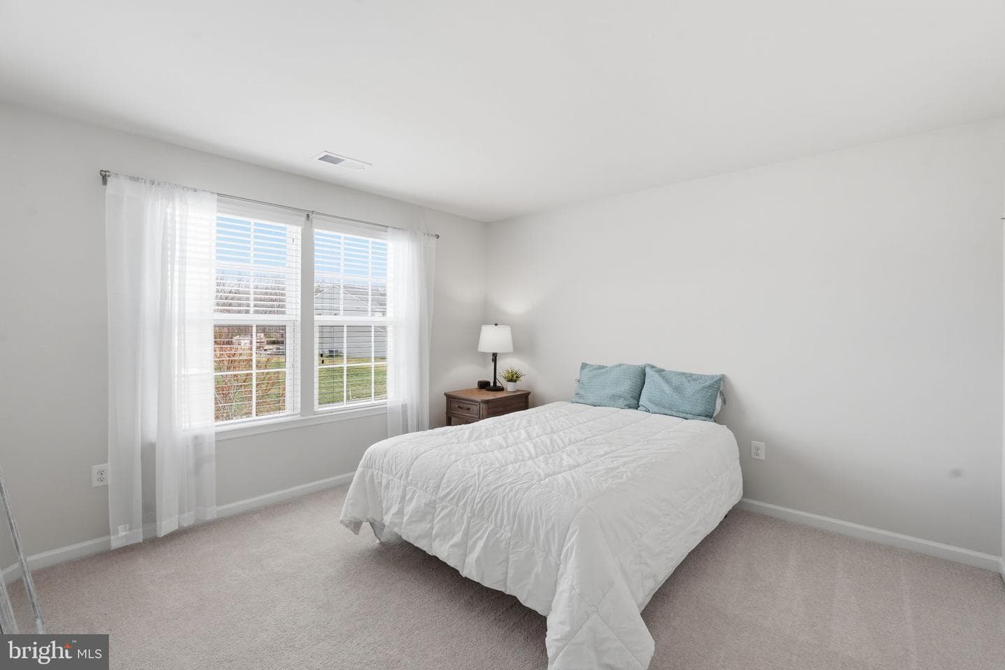 16 White Chapel Lane photo 28