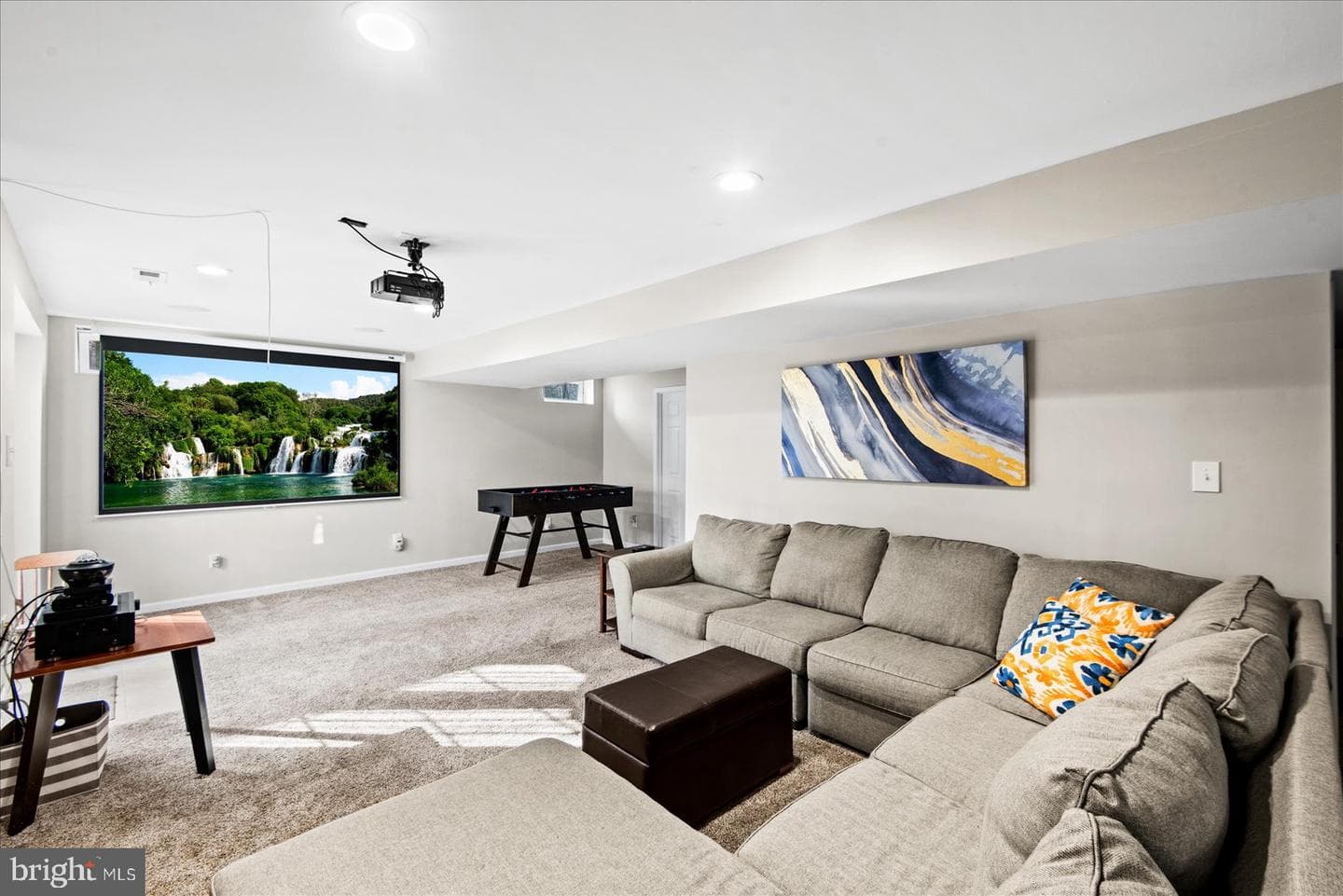 73 Kinross Drive photo 44