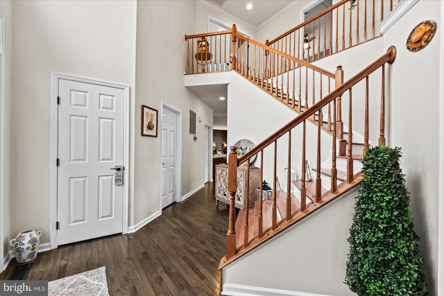 73 Kinross Drive photo 5