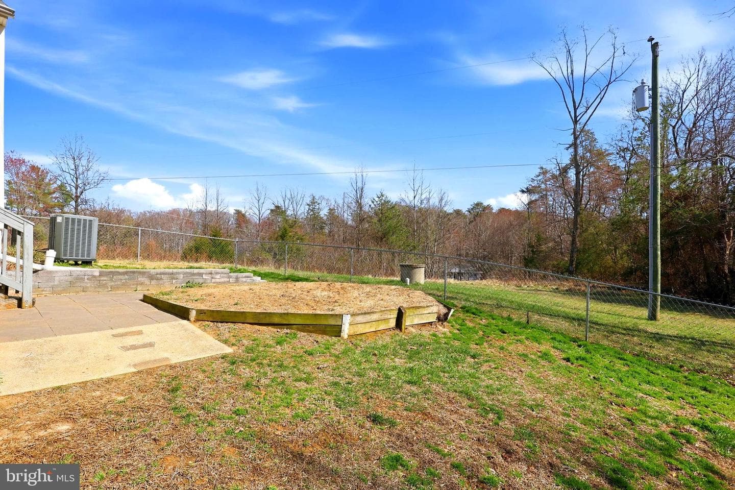 7 Viking Lane photo 35