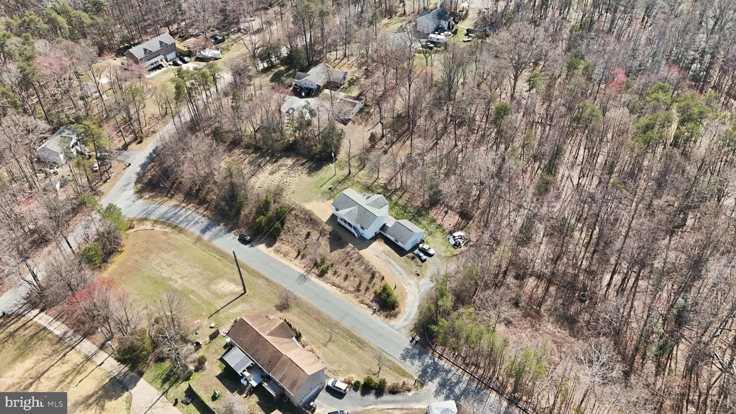 7 Viking Lane photo 43