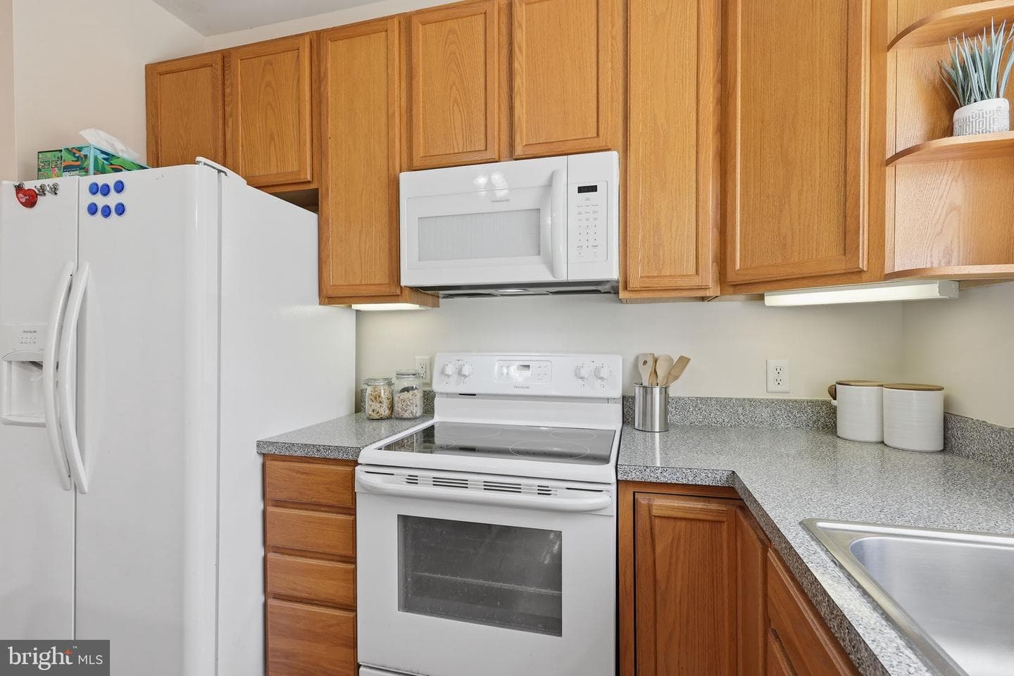7 Viking Lane photo 8