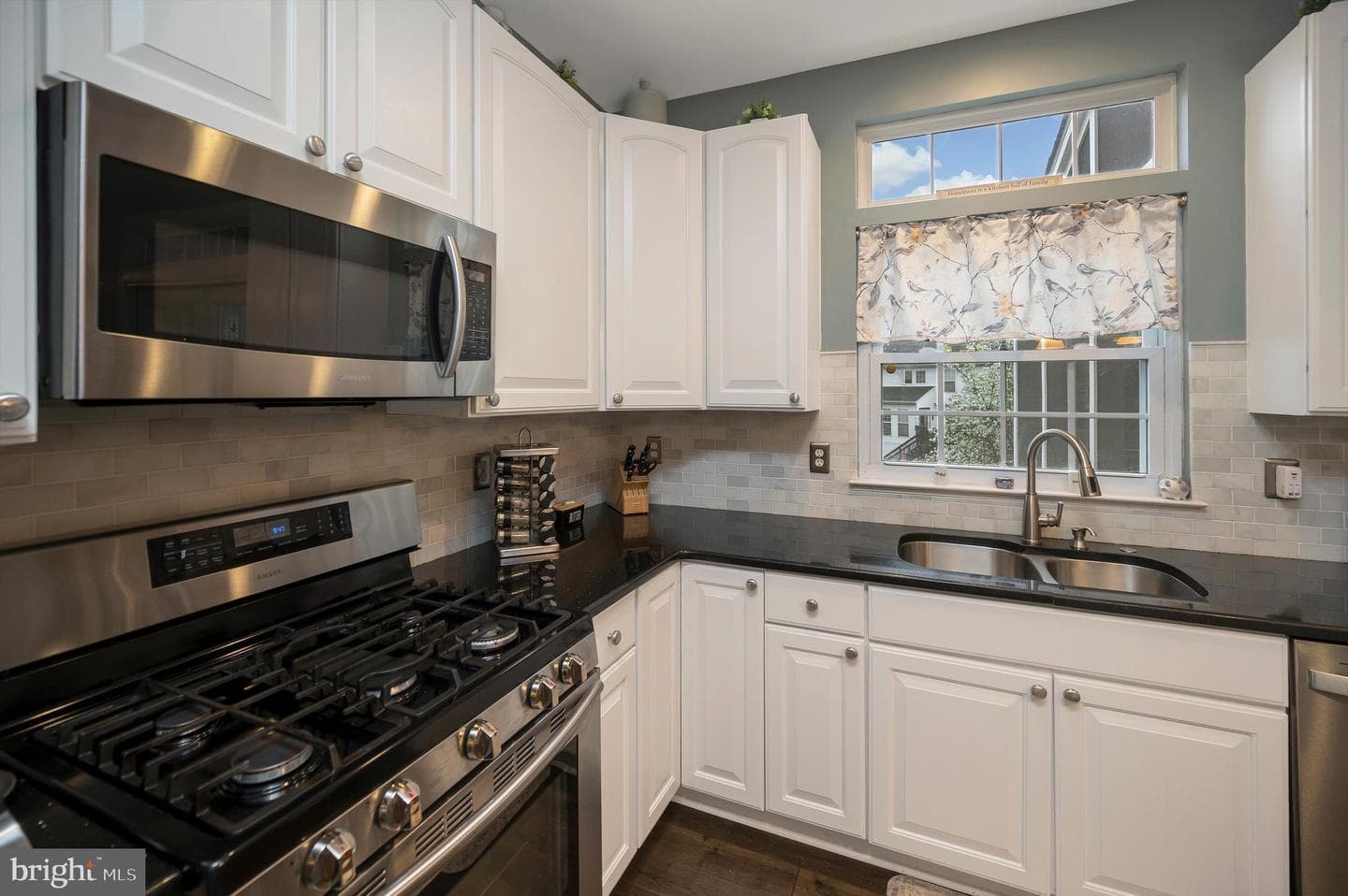 29 Montgomery Drive photo 10
