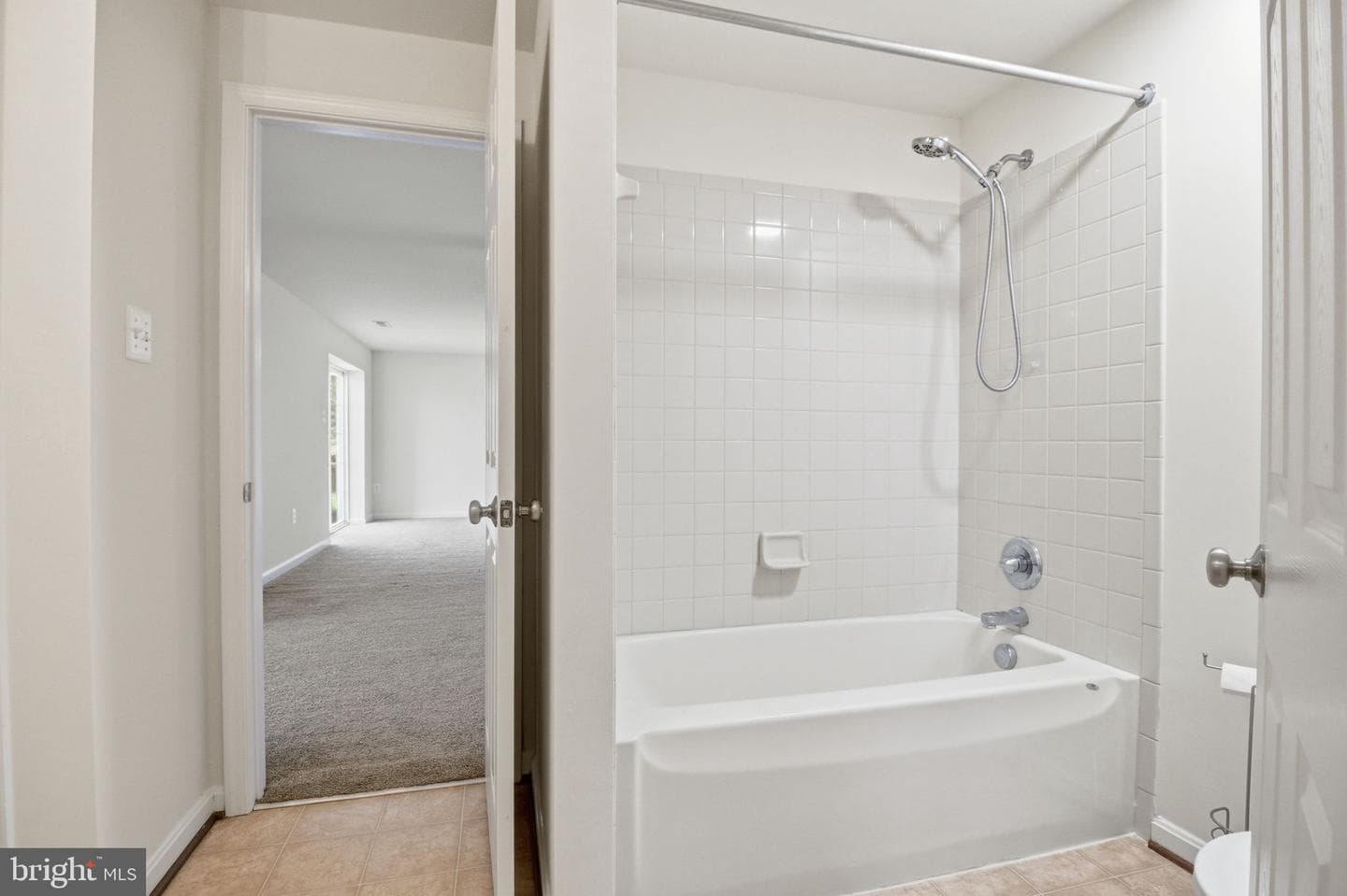 950 Grouse Pointe Drive photo 49