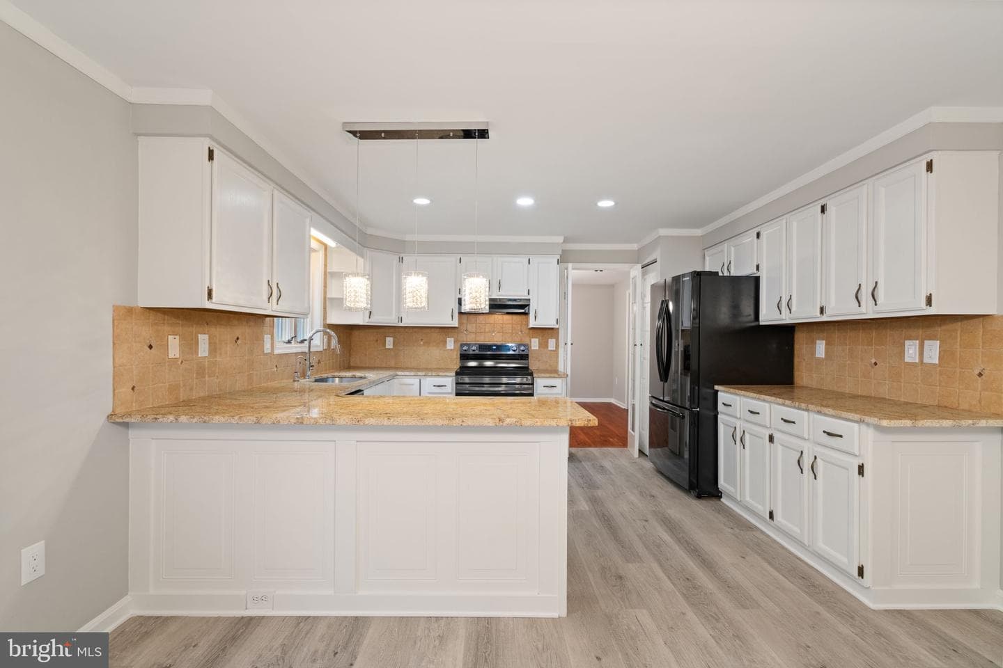 19 Windrush Court photo 18