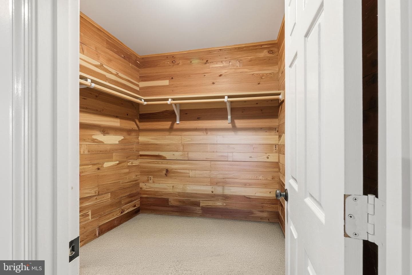 262 Longwood Drive photo 40