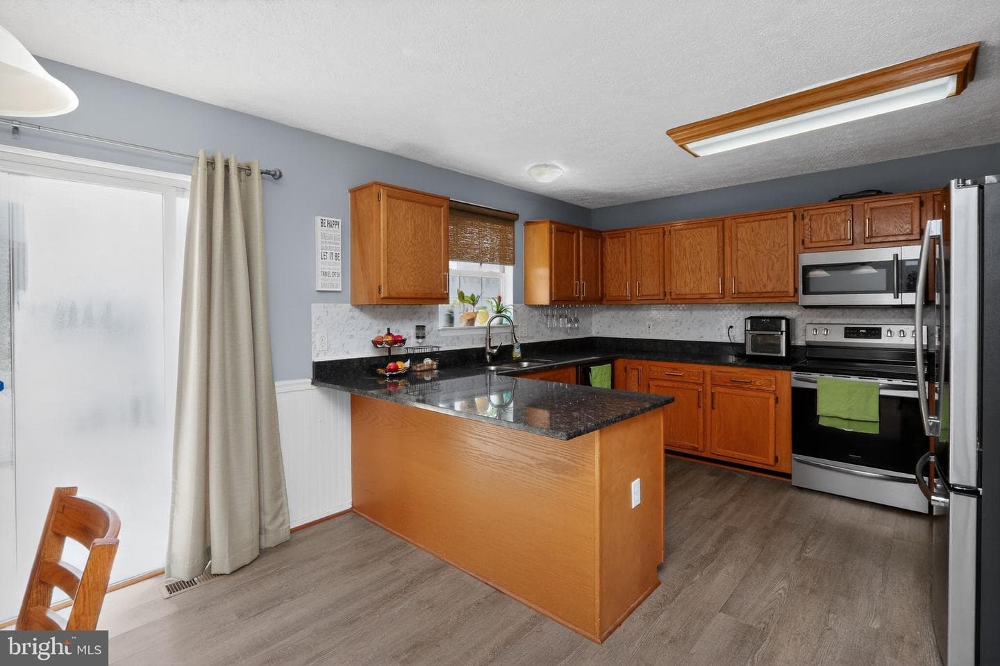 73 Saint Roberts Drive photo 3