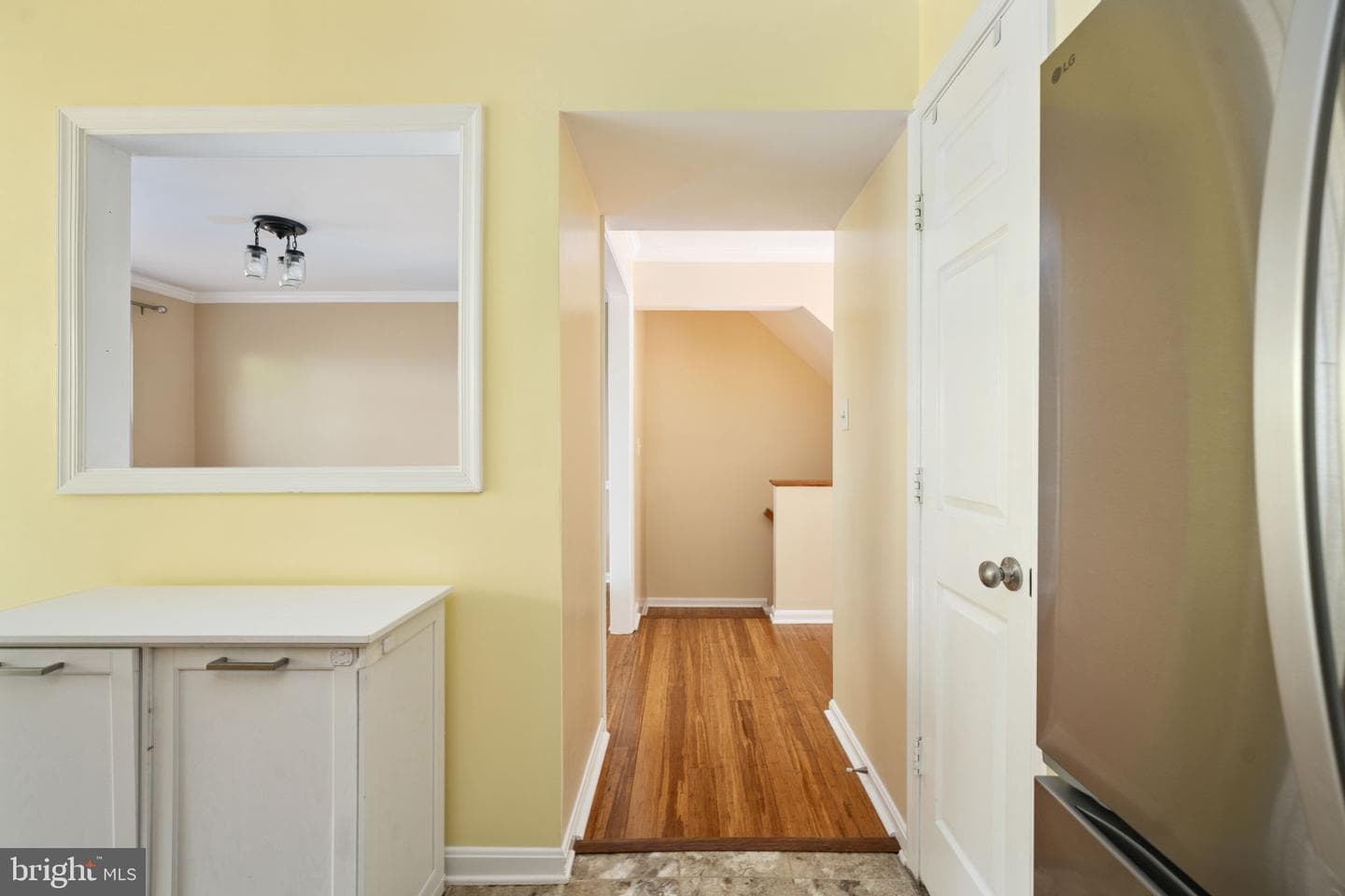 207 Knollwood Court photo 10