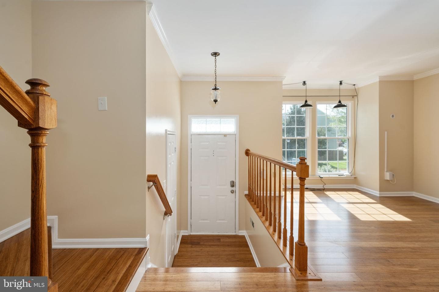 207 Knollwood Court photo 3