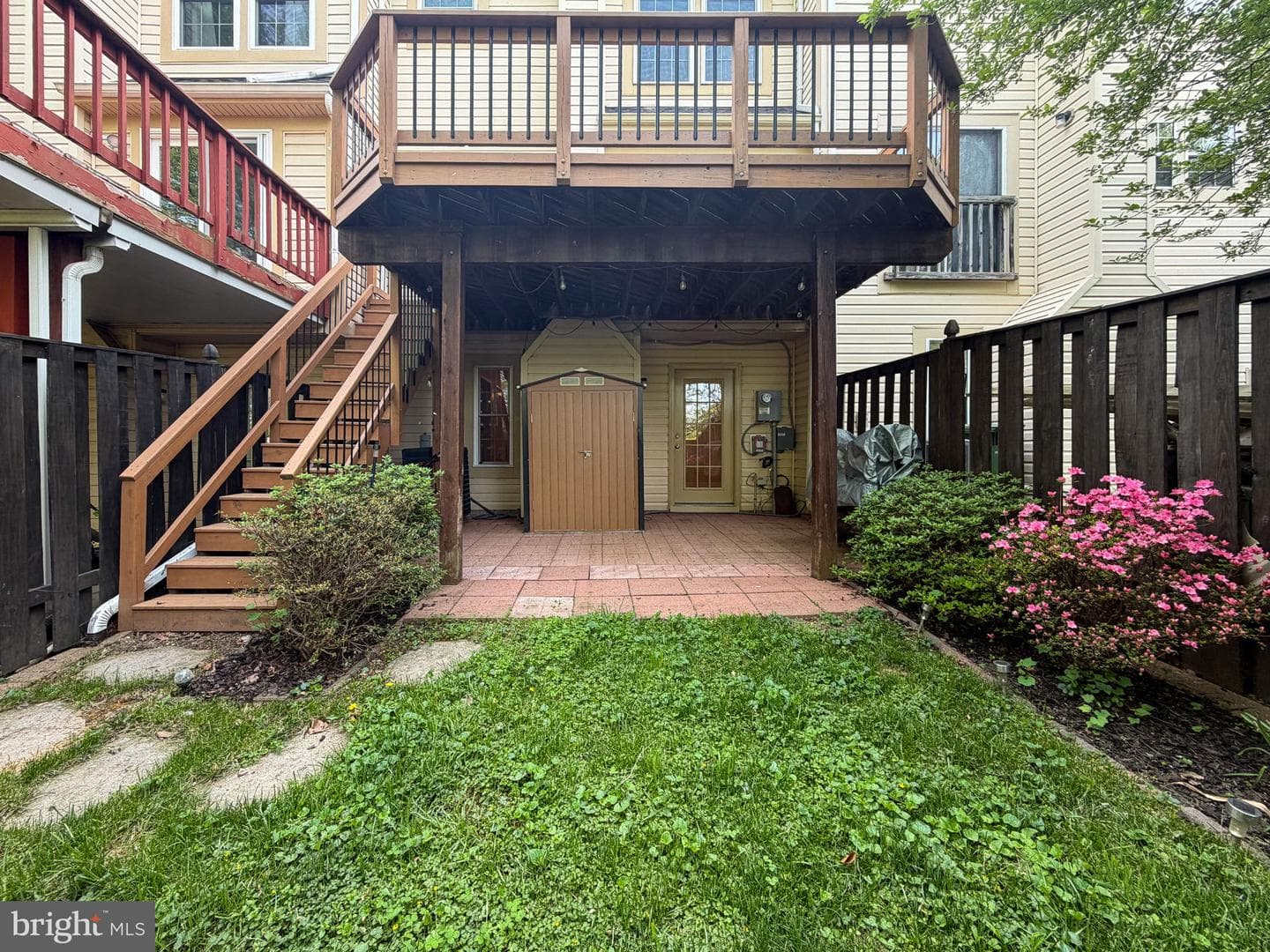 207 Knollwood Court photo 58