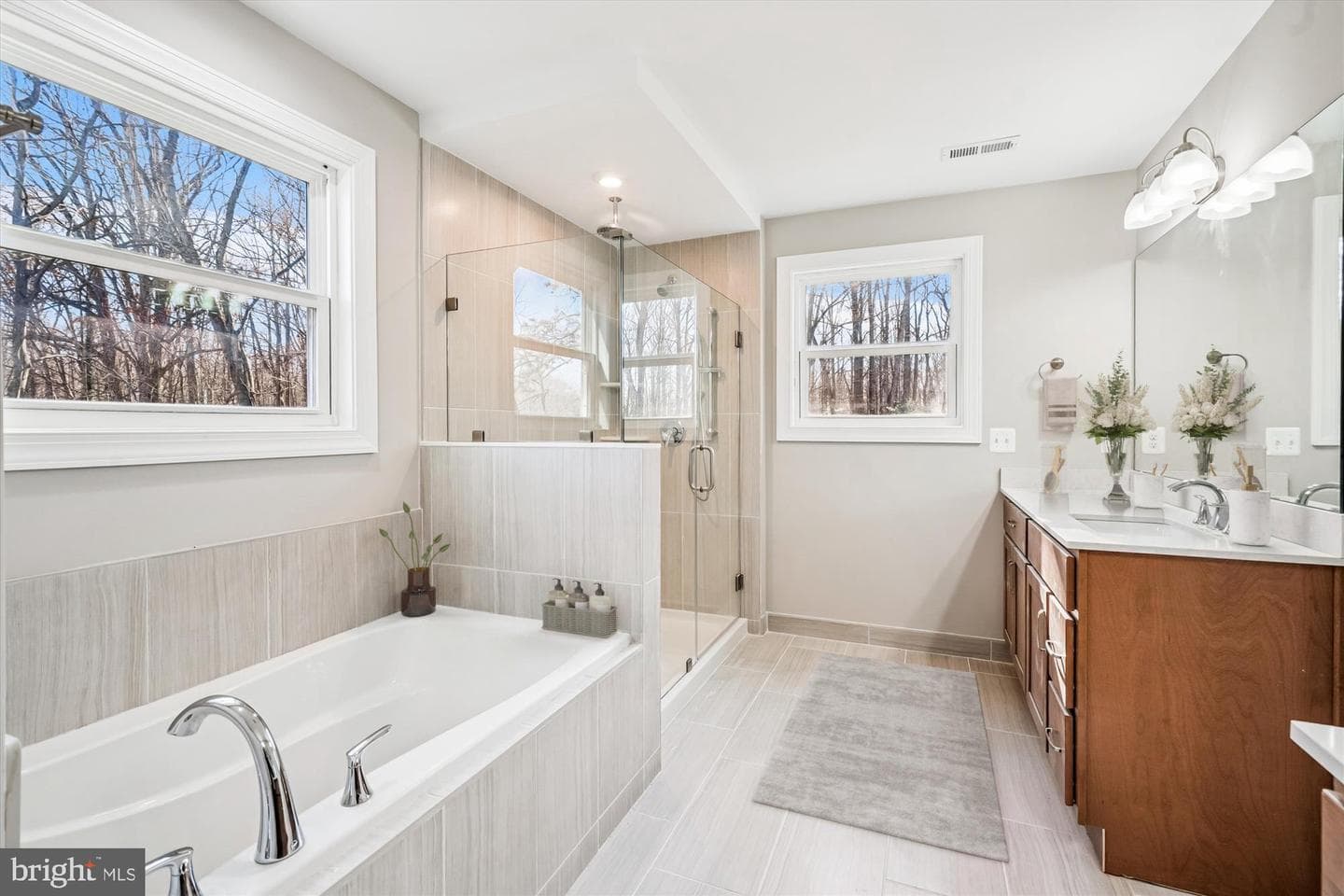 292 Colebrook Road photo 31