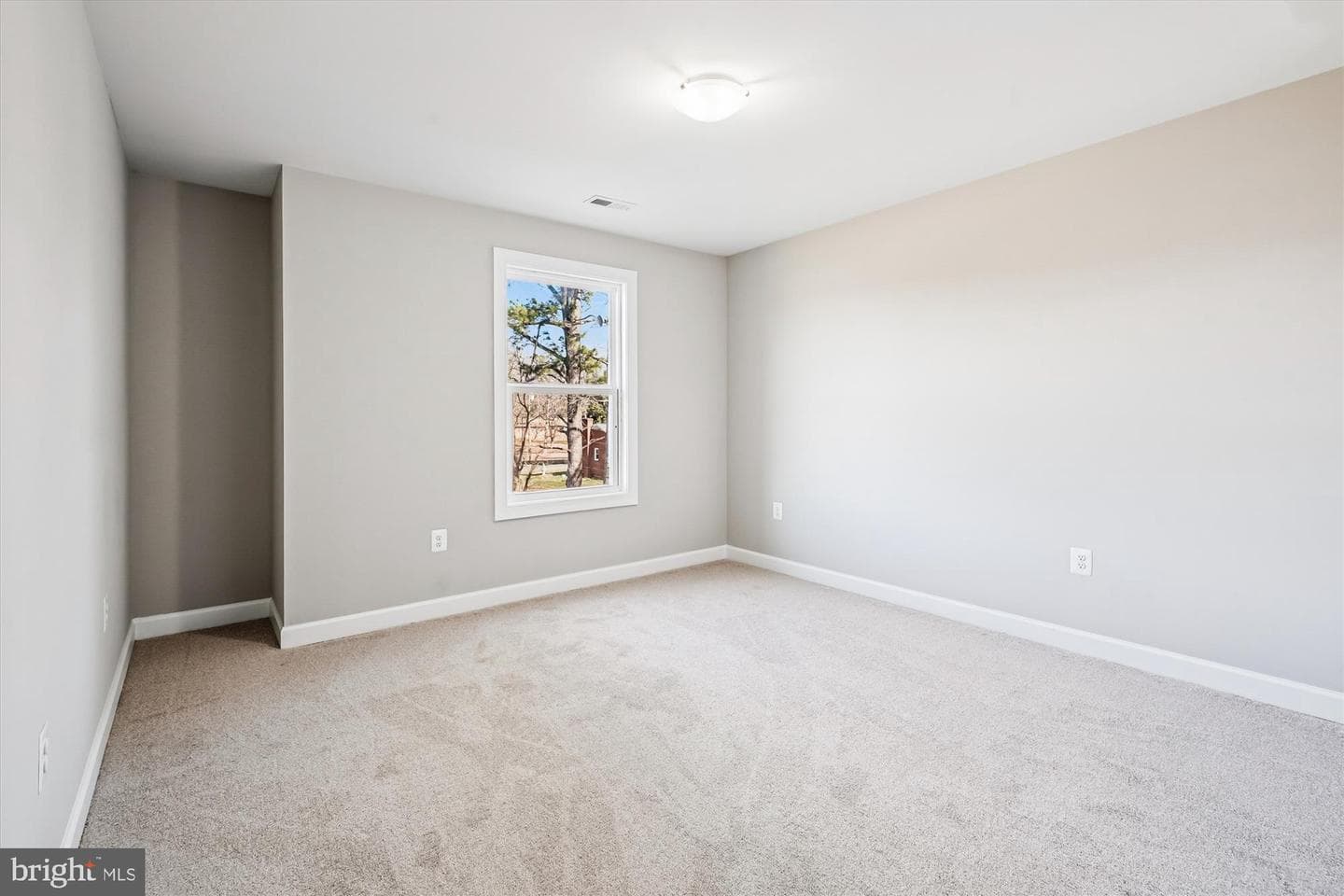 292 Colebrook Road photo 39