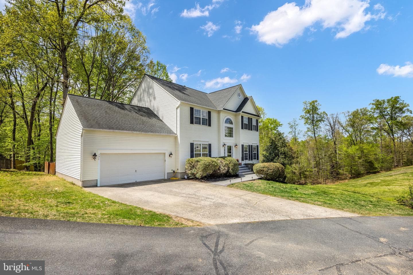 131 Brush Everard Court photo 2