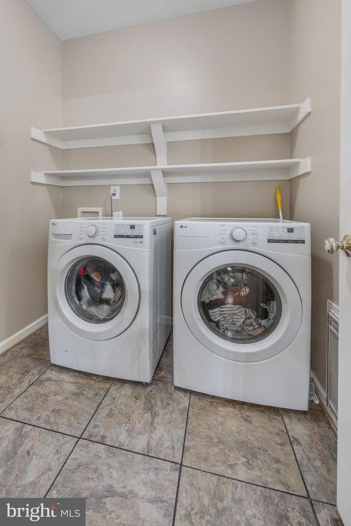 131 Brush Everard Court photo 23