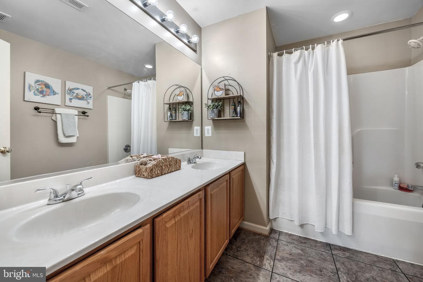 131 Brush Everard Court photo 35
