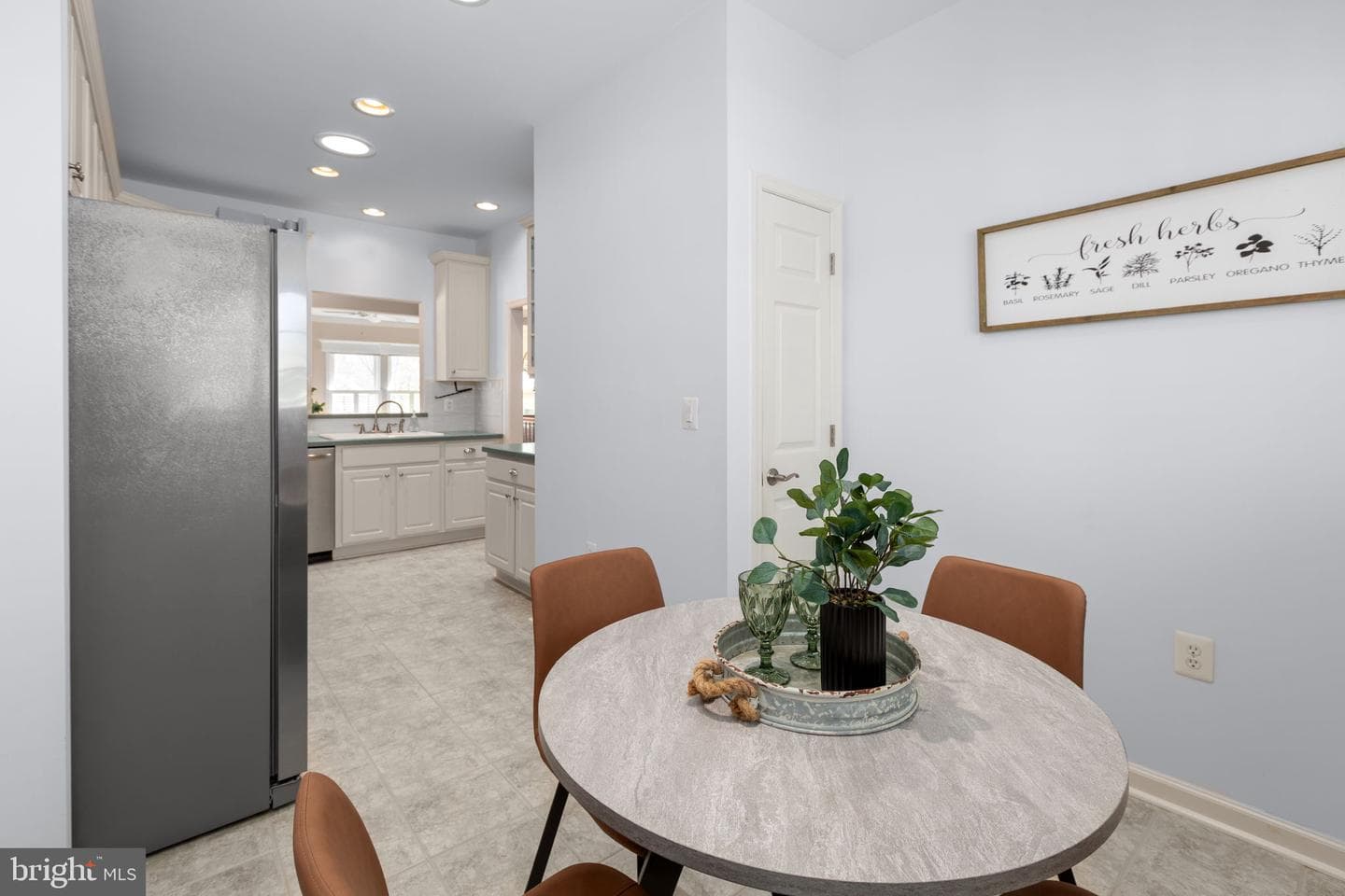 204 Bridgewater Circle photo 15