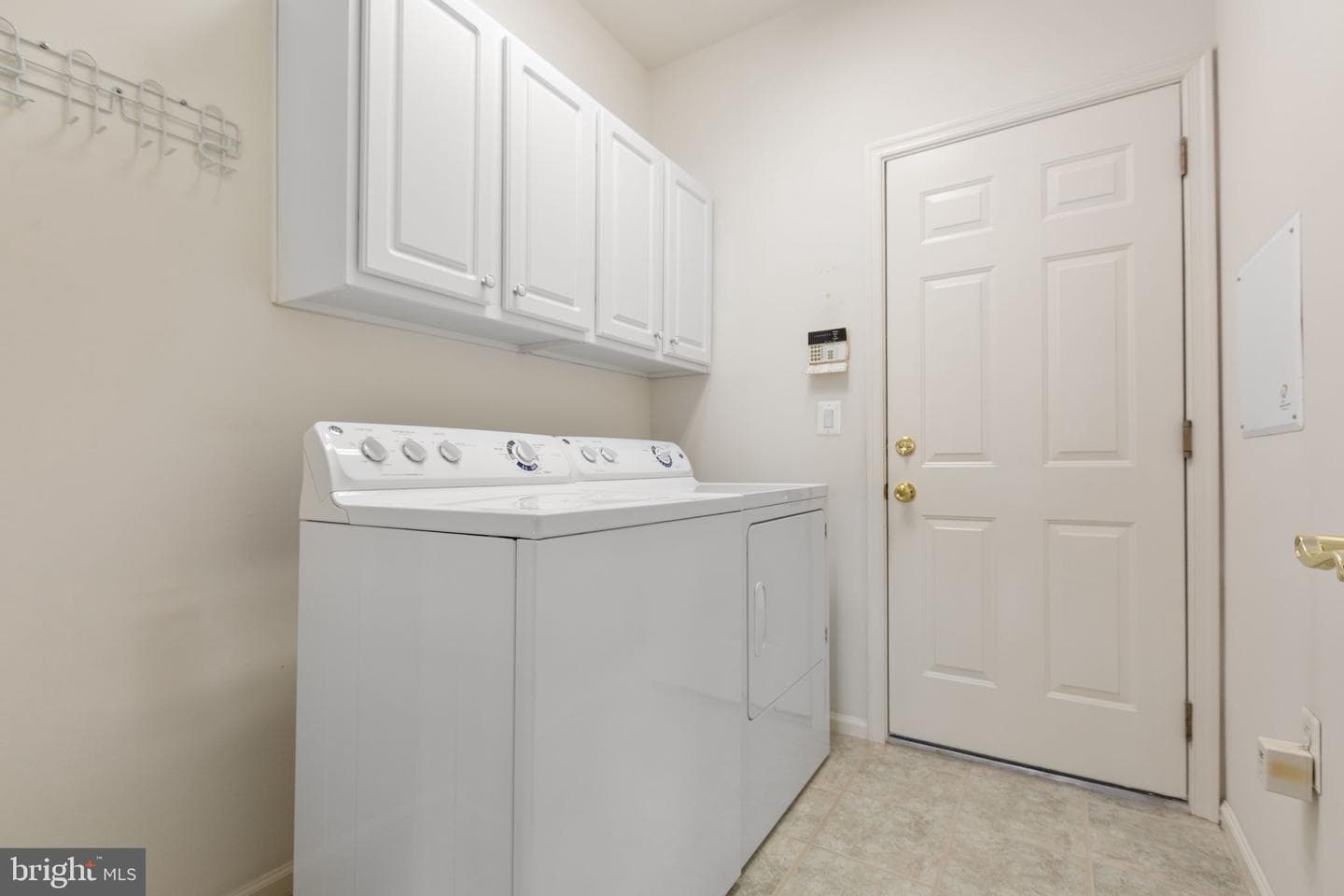 204 Bridgewater Circle photo 28