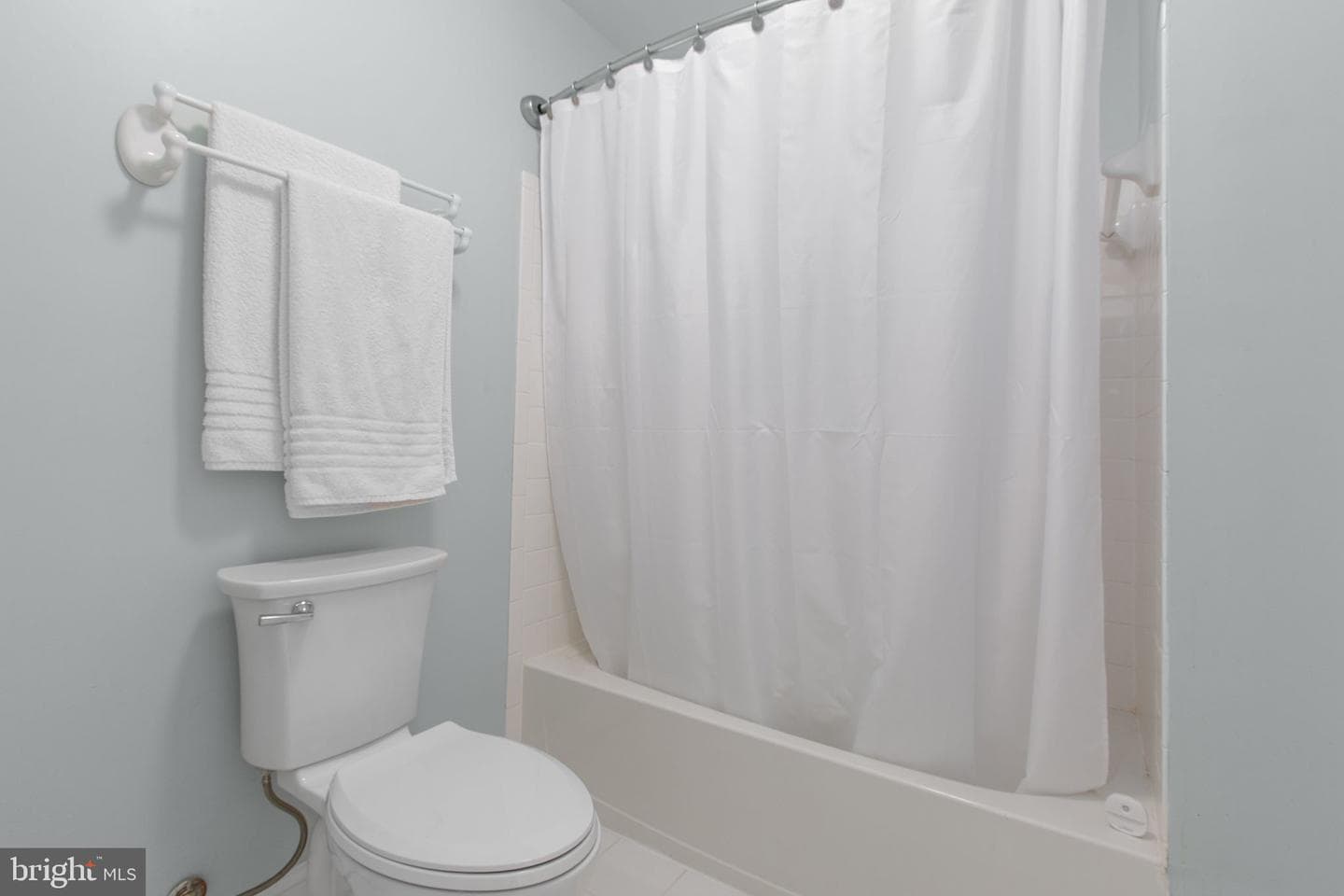 400 Gentle Breeze Circle photo 30