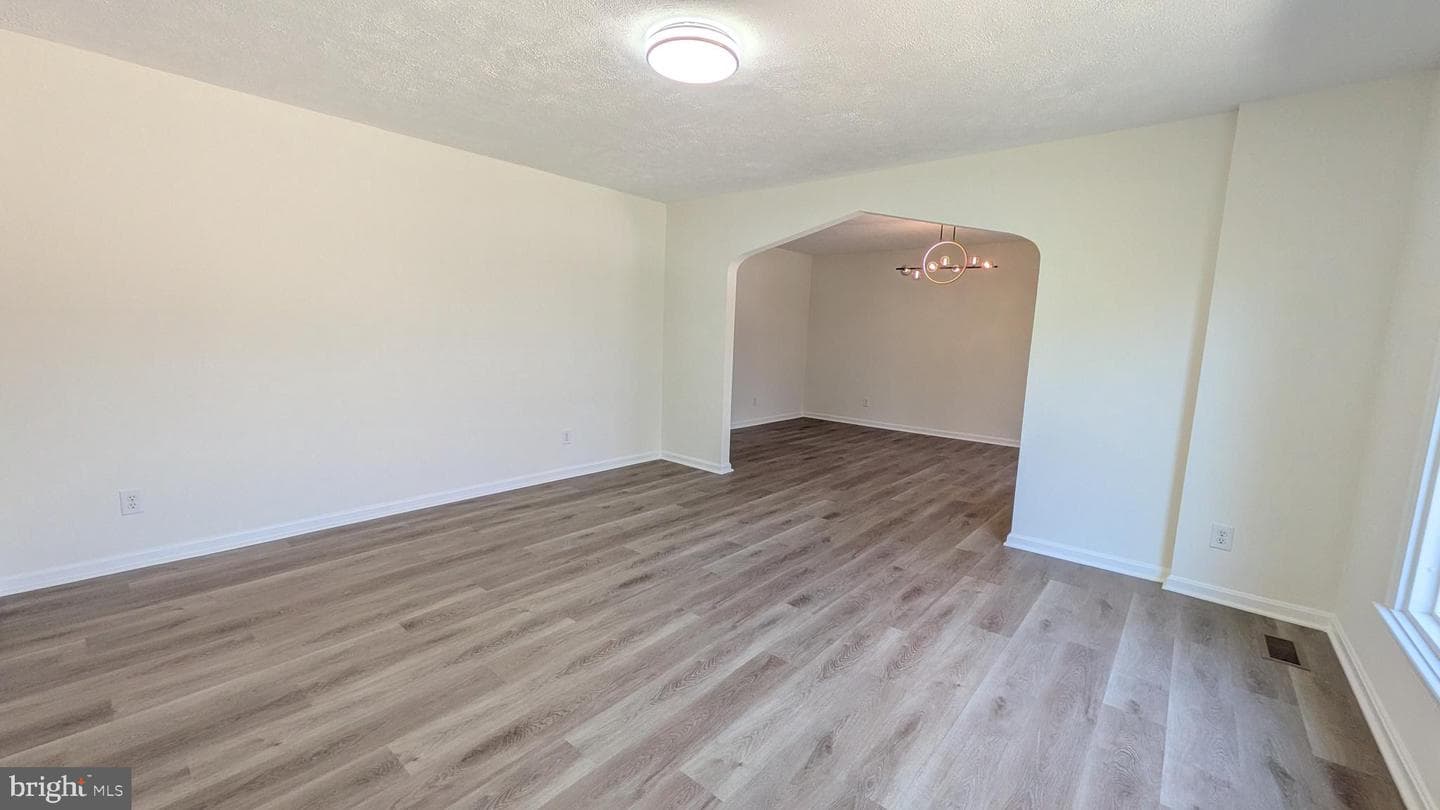 205 Admiral Cove photo 13