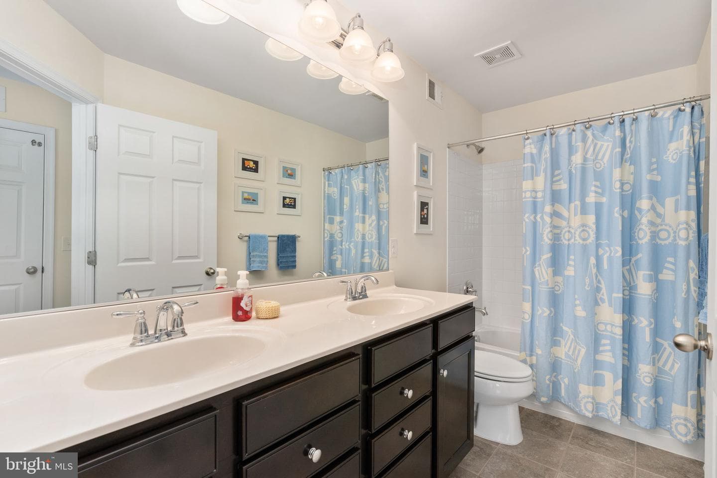 4 Maroochy Court photo 39