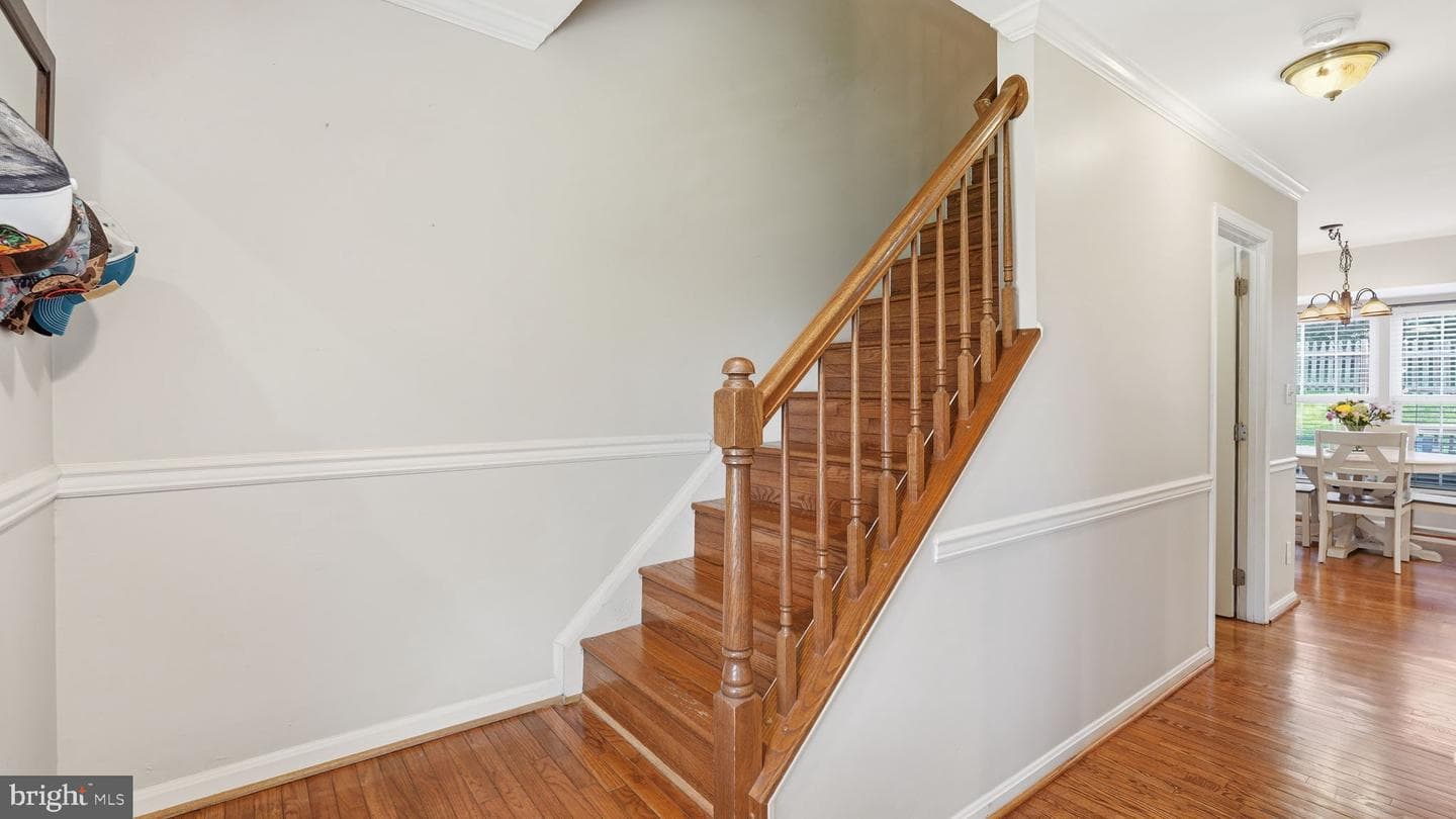 4 Exeter Lane photo 6