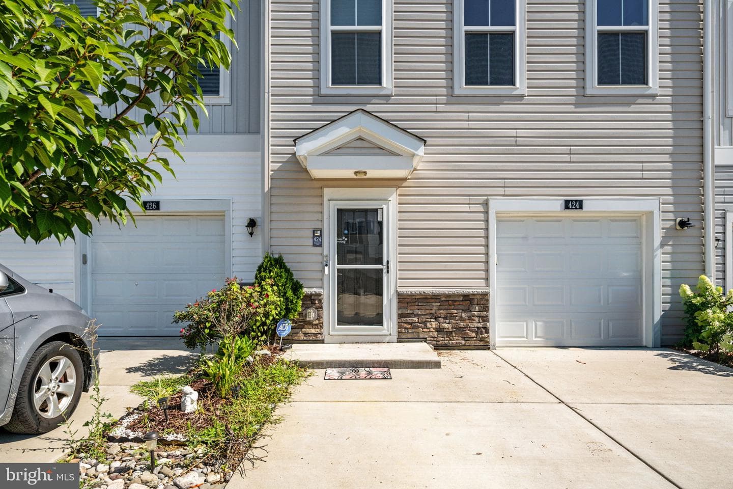 424 Honeyberry Lane photo 44