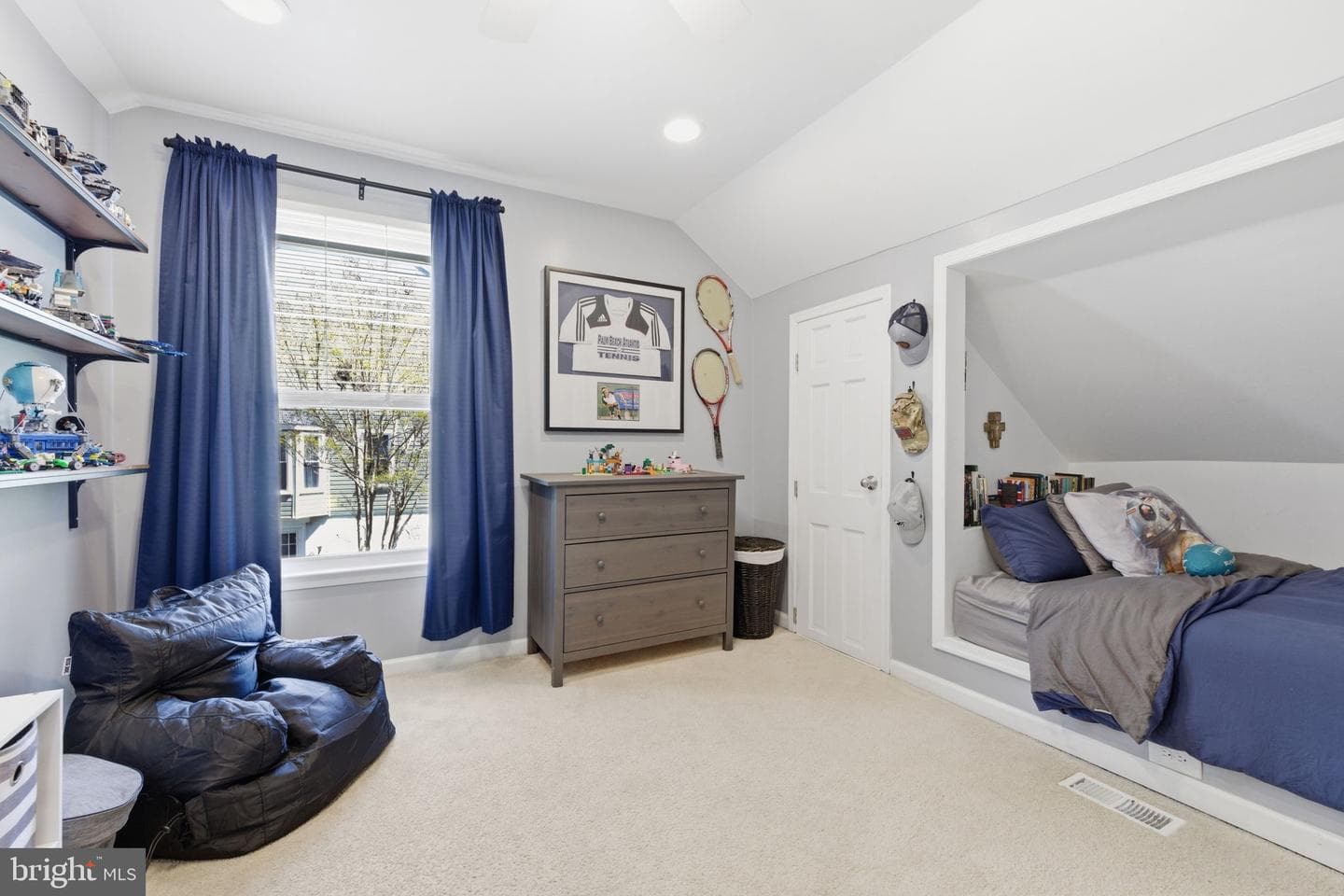 26 Owen Street photo 32
