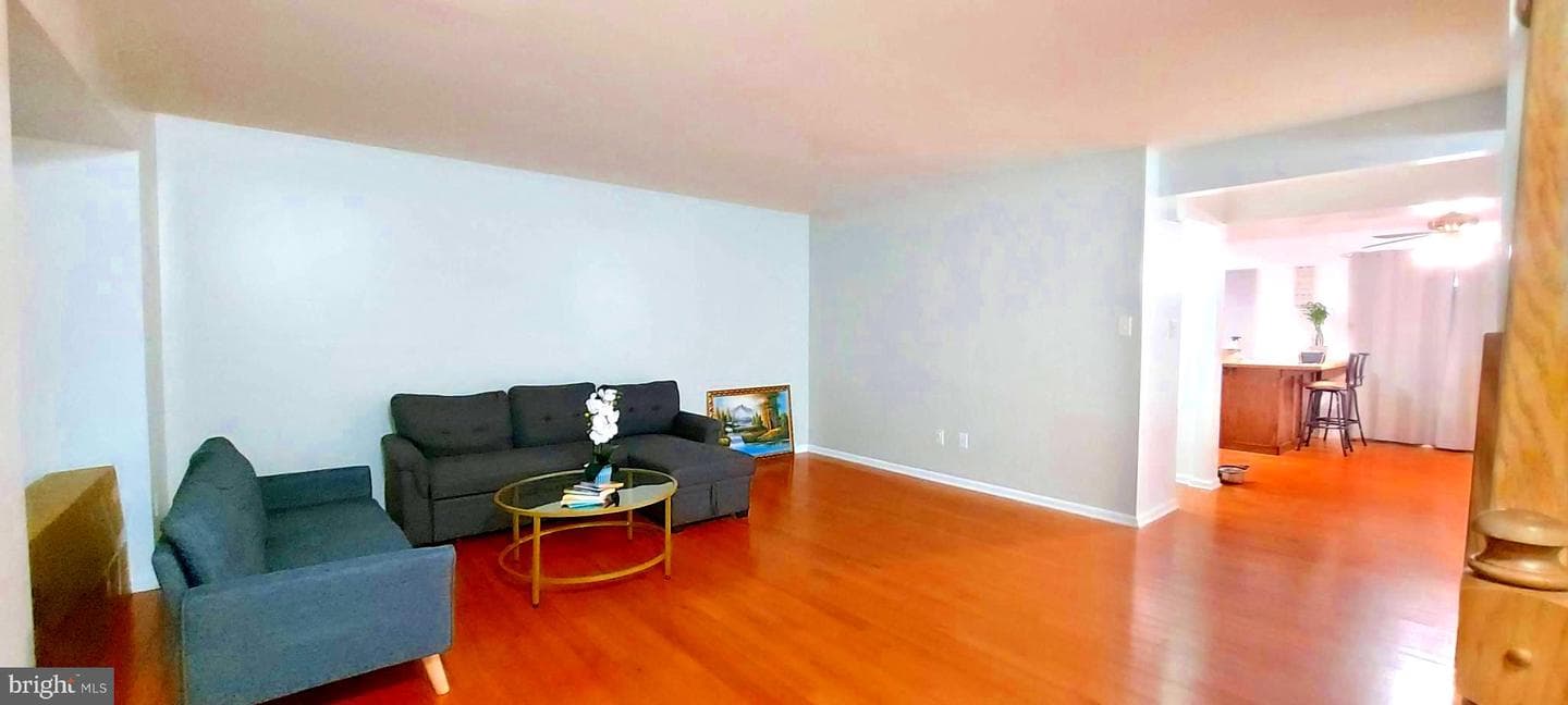104 Rolling Hill Court photo 5