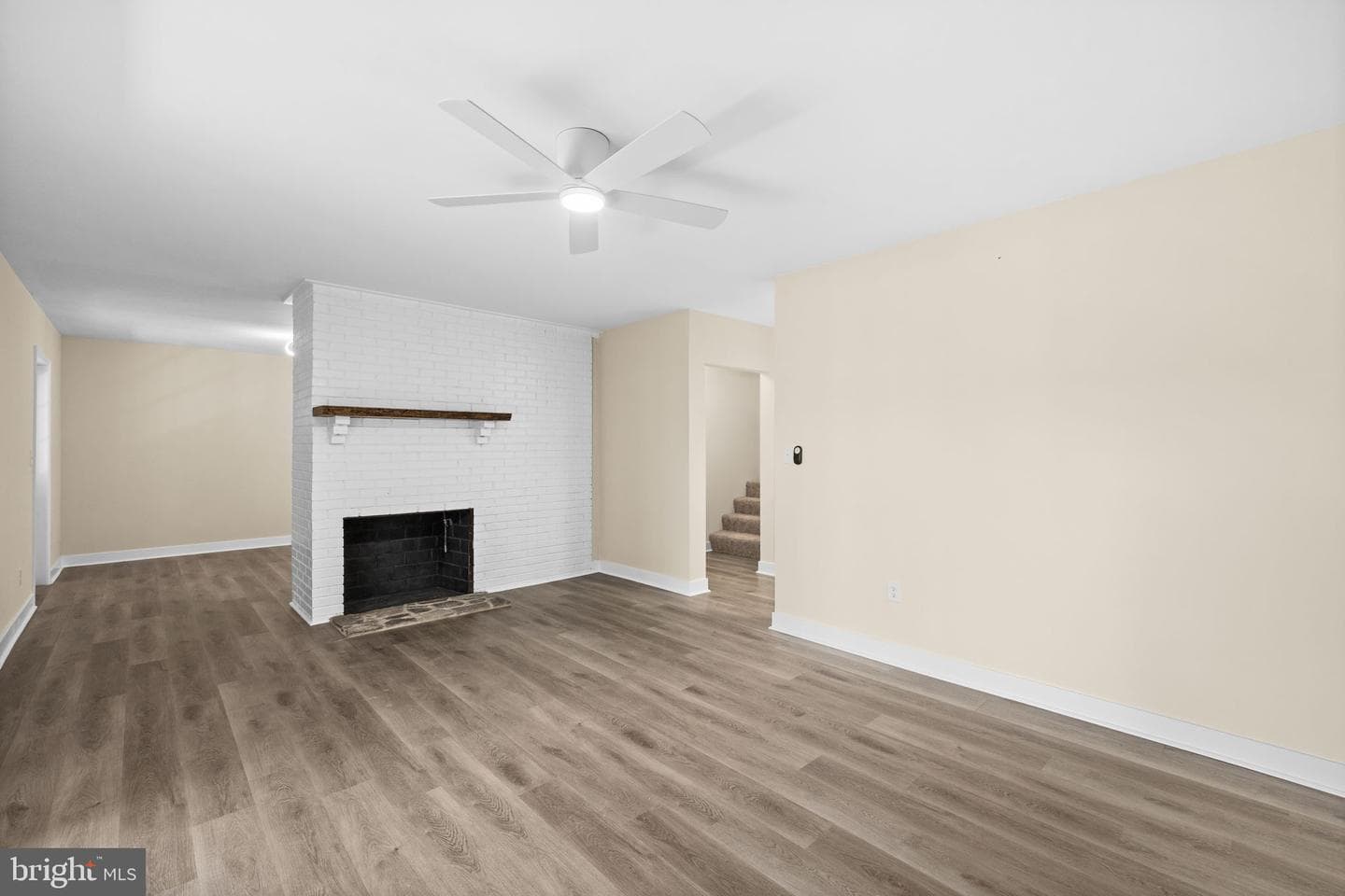 1070 Lakeview Dr photo 17