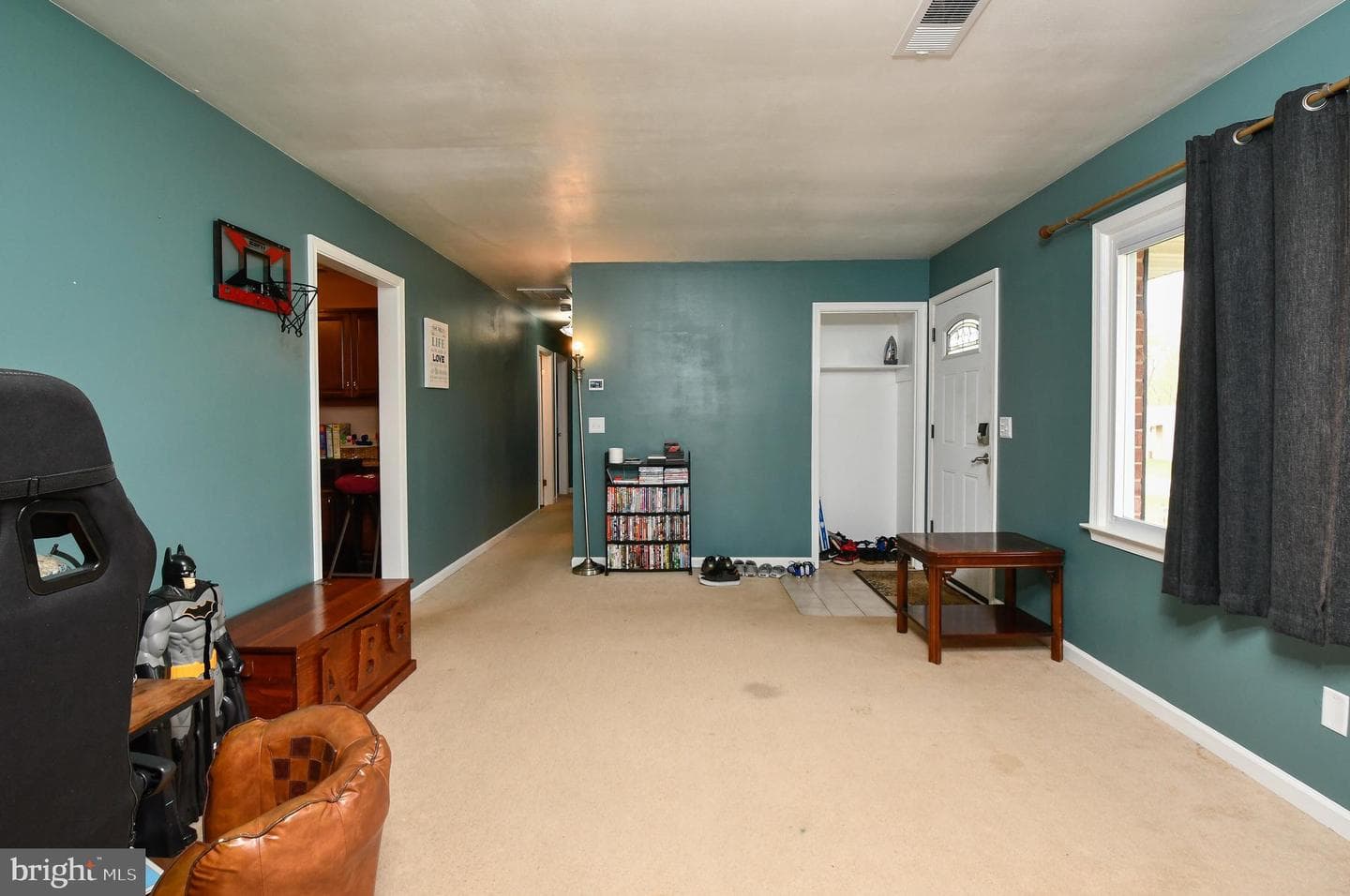 716 Edwards Drive photo 17