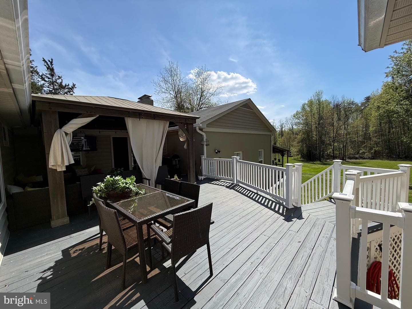 8 Boondocks Lane photo 3