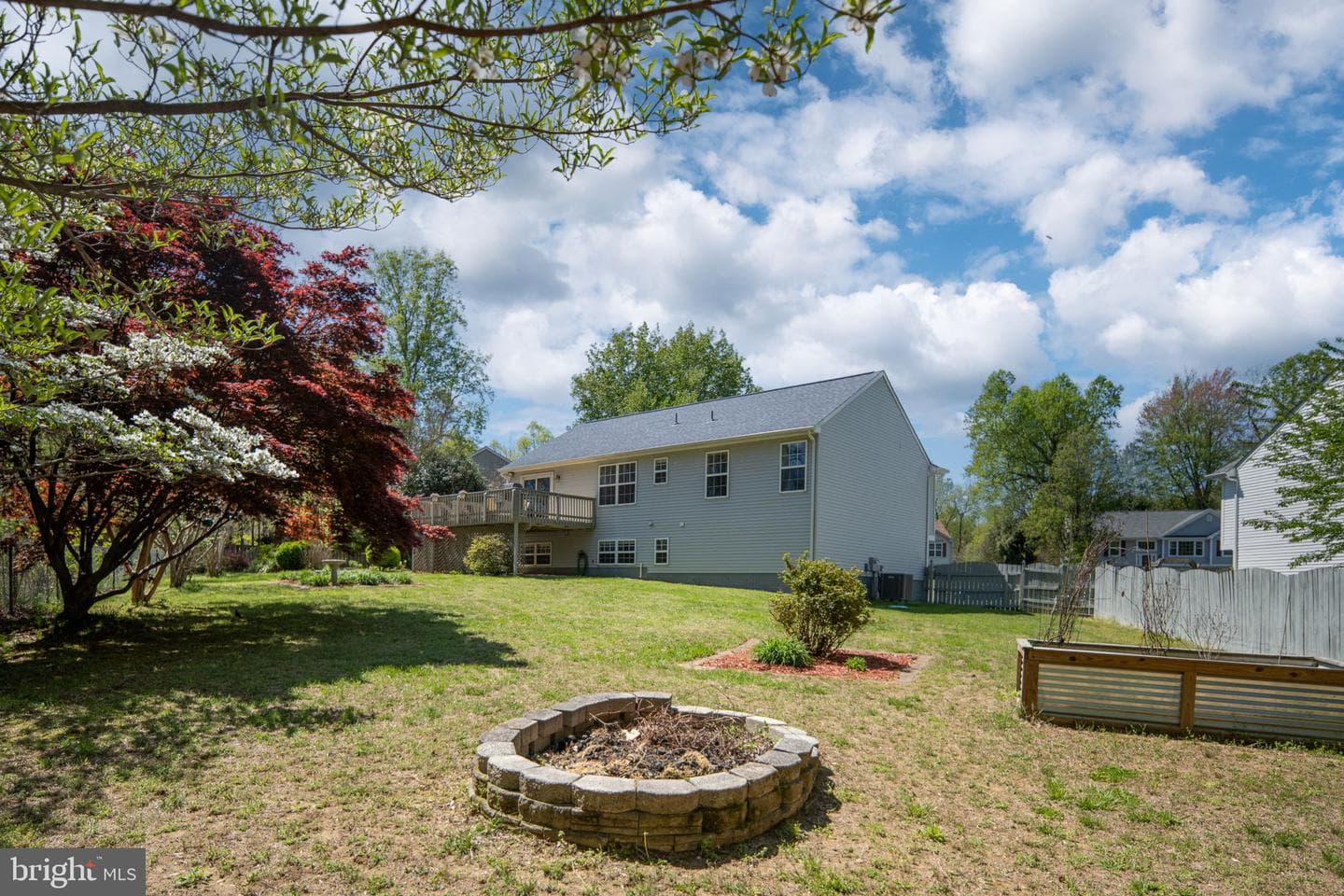 19 Acacia Court photo 64