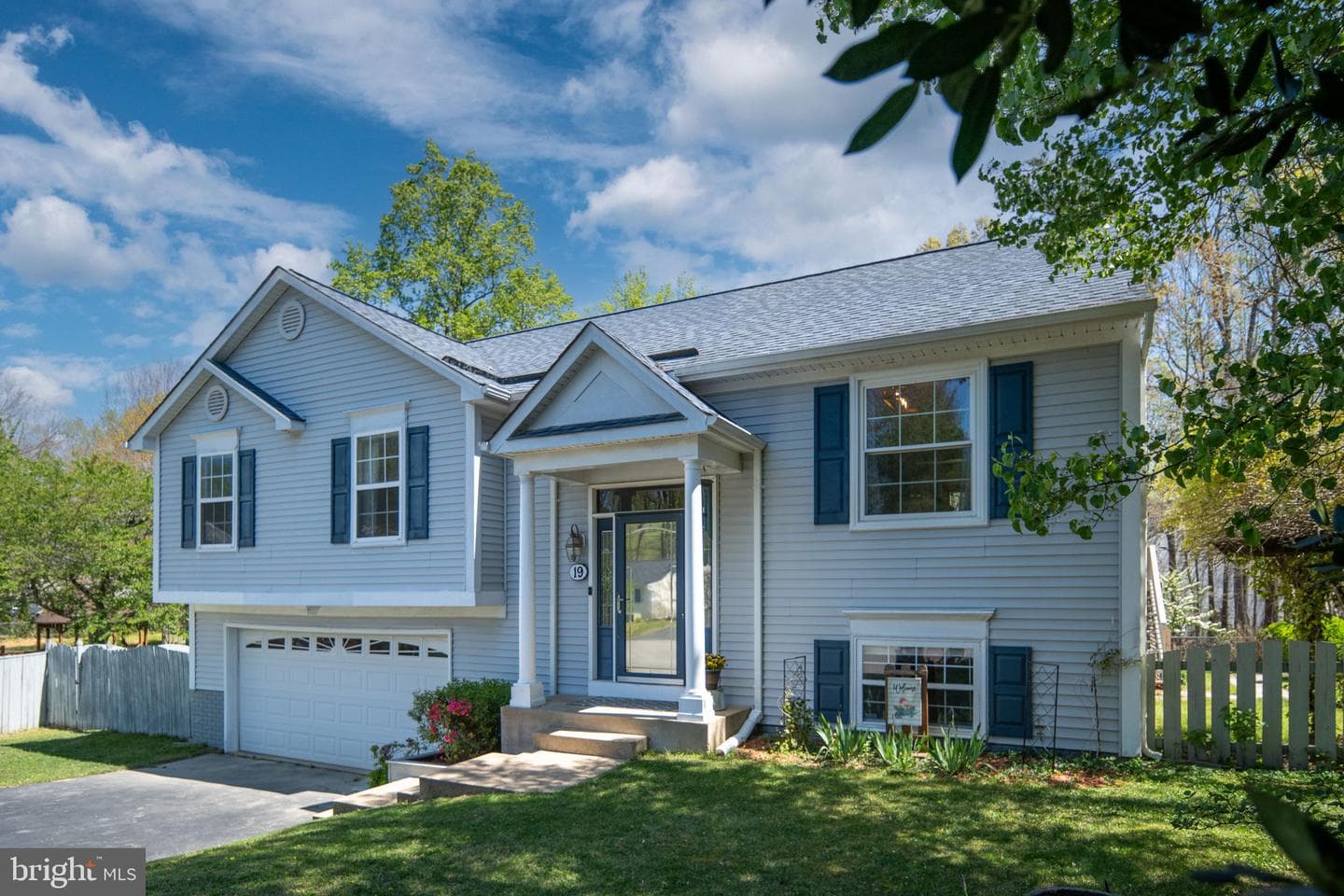 19 Acacia Court photo 68