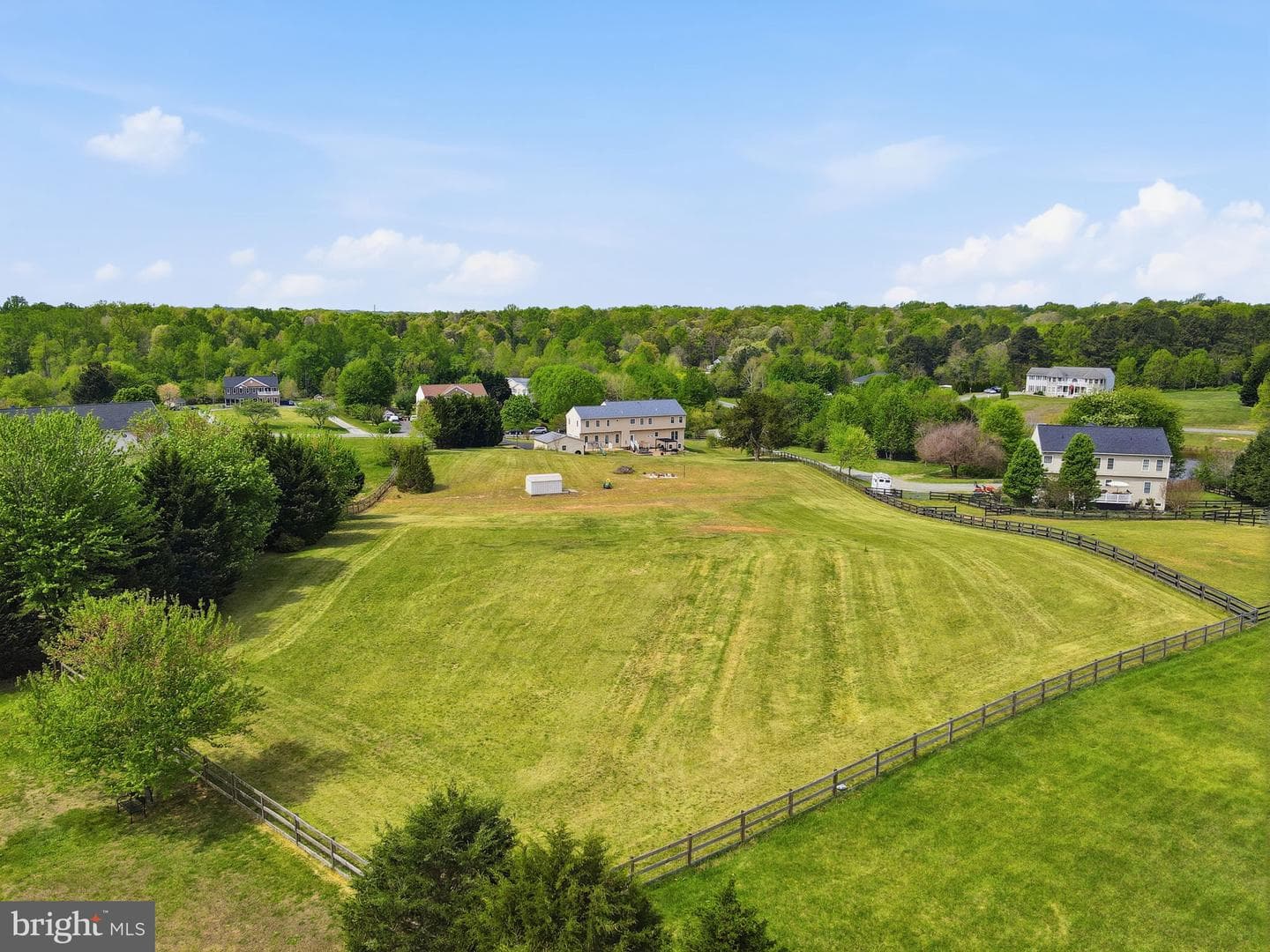 51 Equestrian Drive photo 67