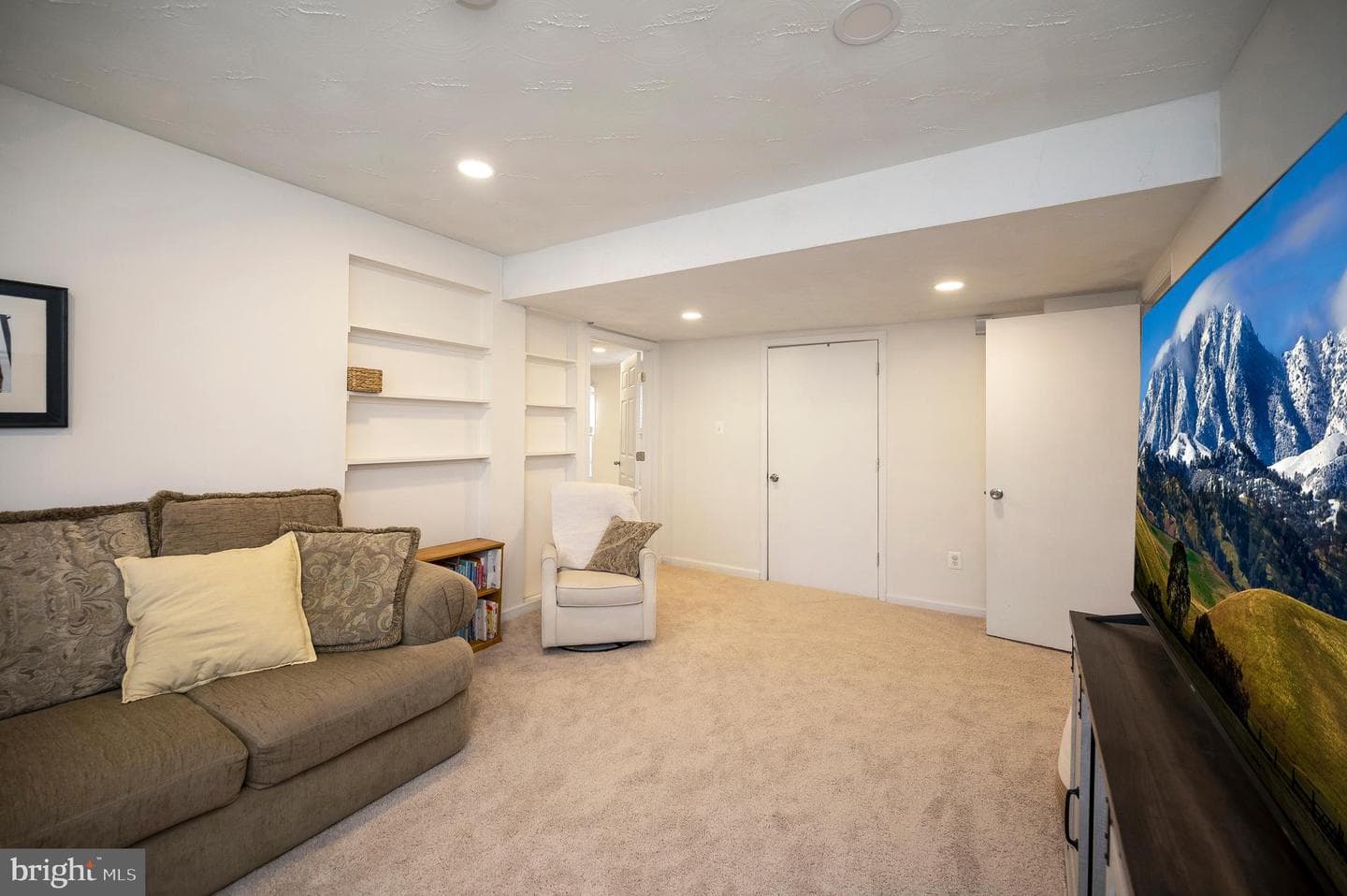 11 Cherry Laurel Drive photo 19