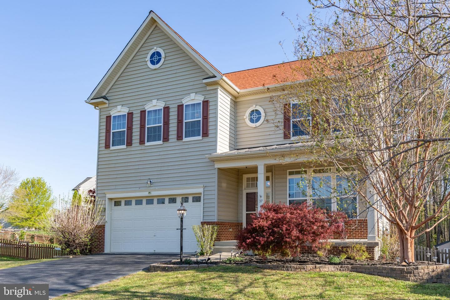 37 Manorwood Drive photo 2
