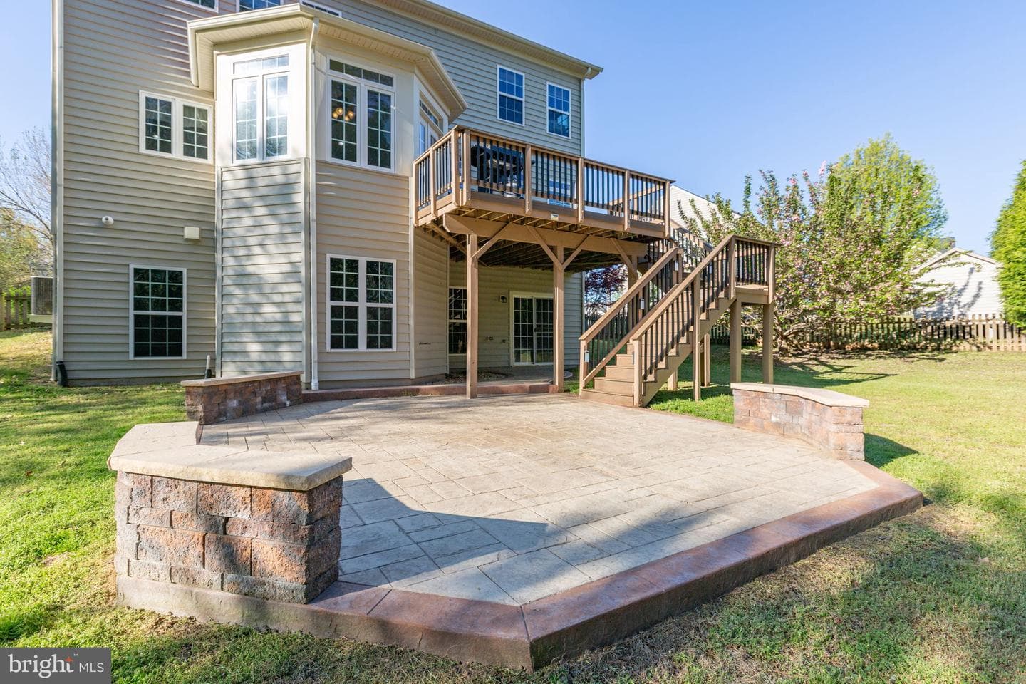 37 Manorwood Drive photo 56