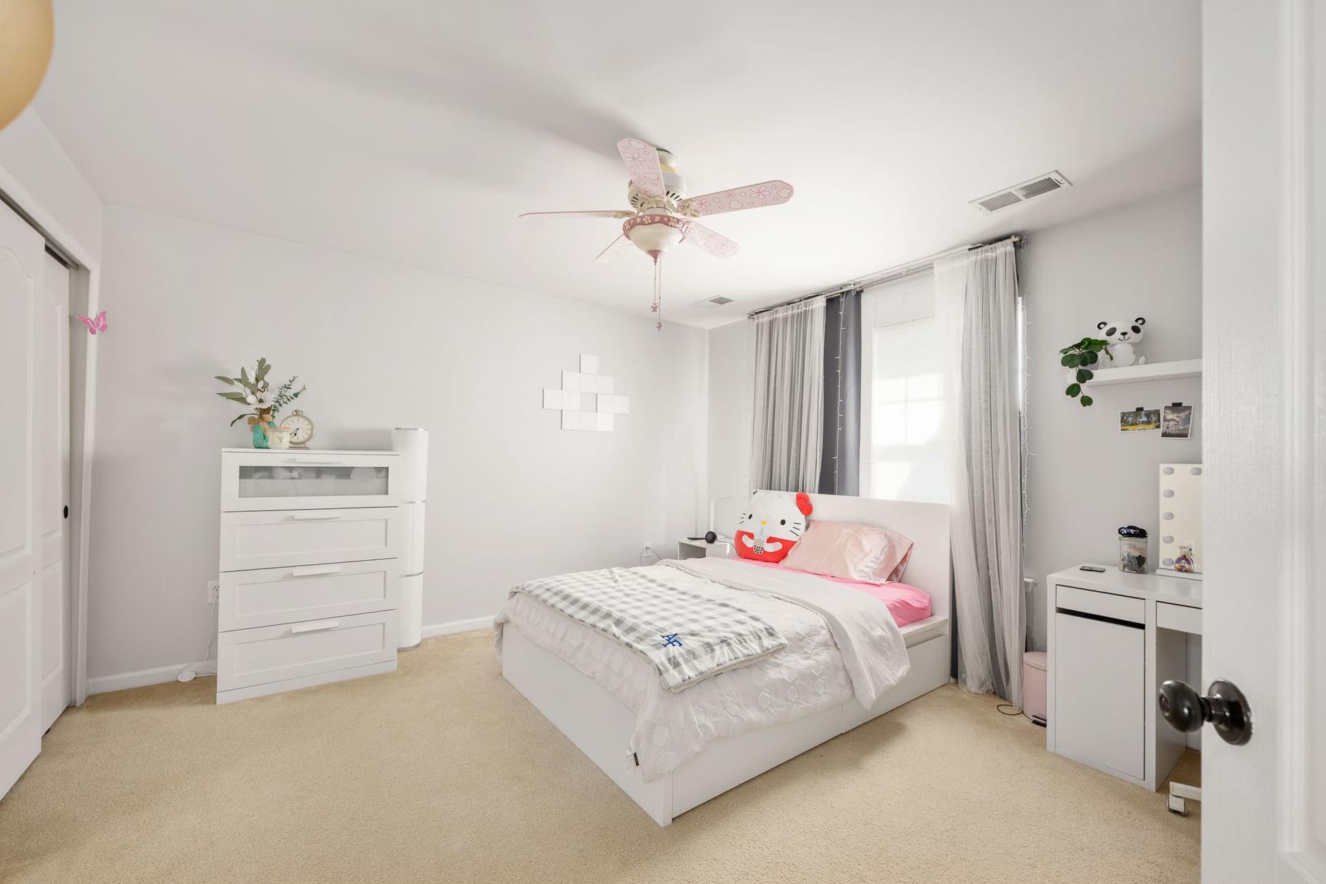 127 Coachman Circle photo 42