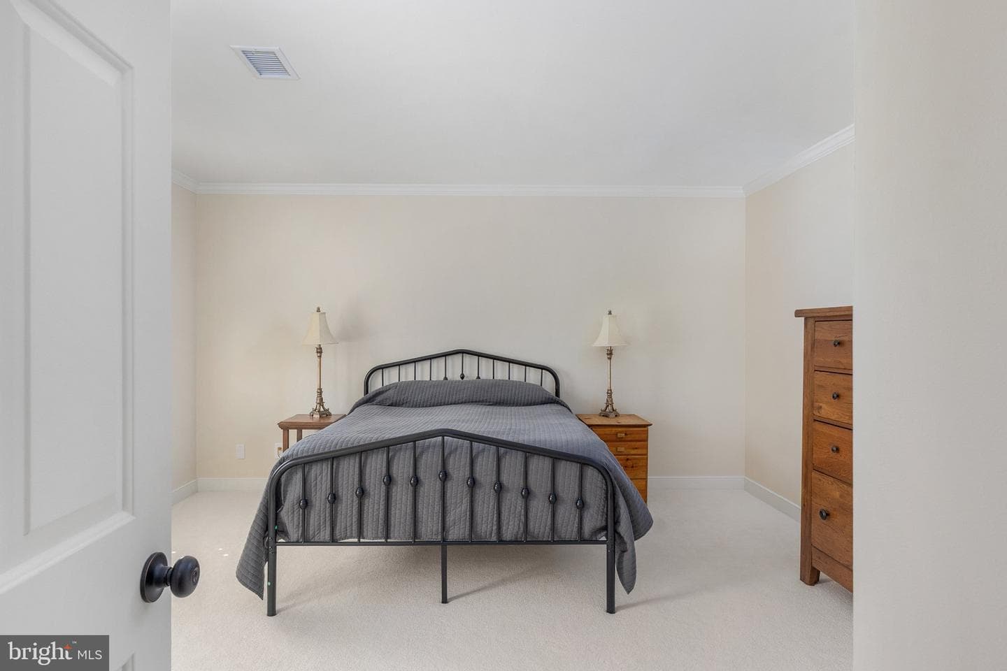 212 Camden Drive photo 33
