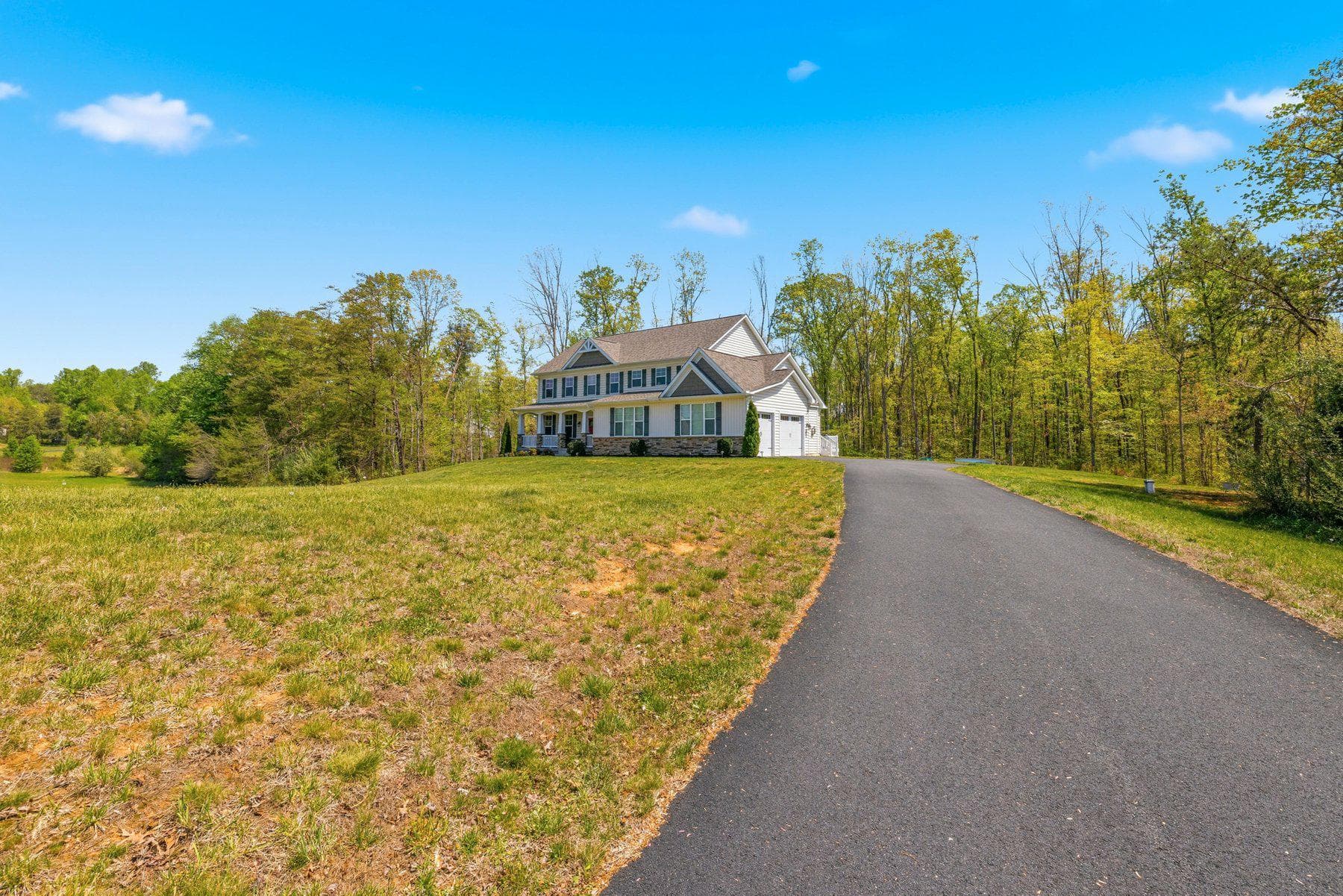 113 Ireland Drive photo 48