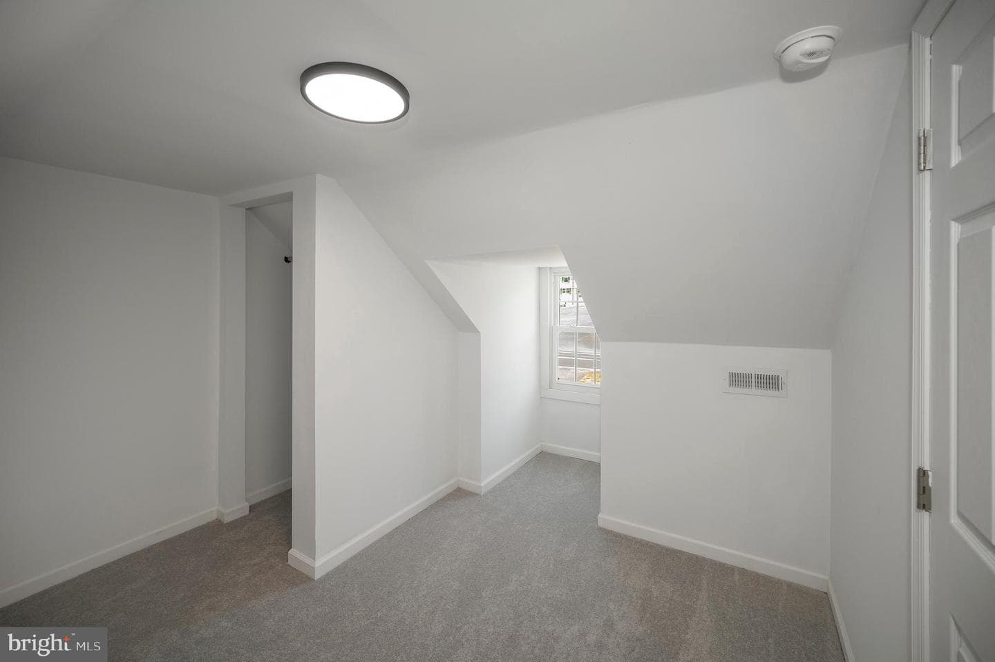 141 Onville Road photo 38