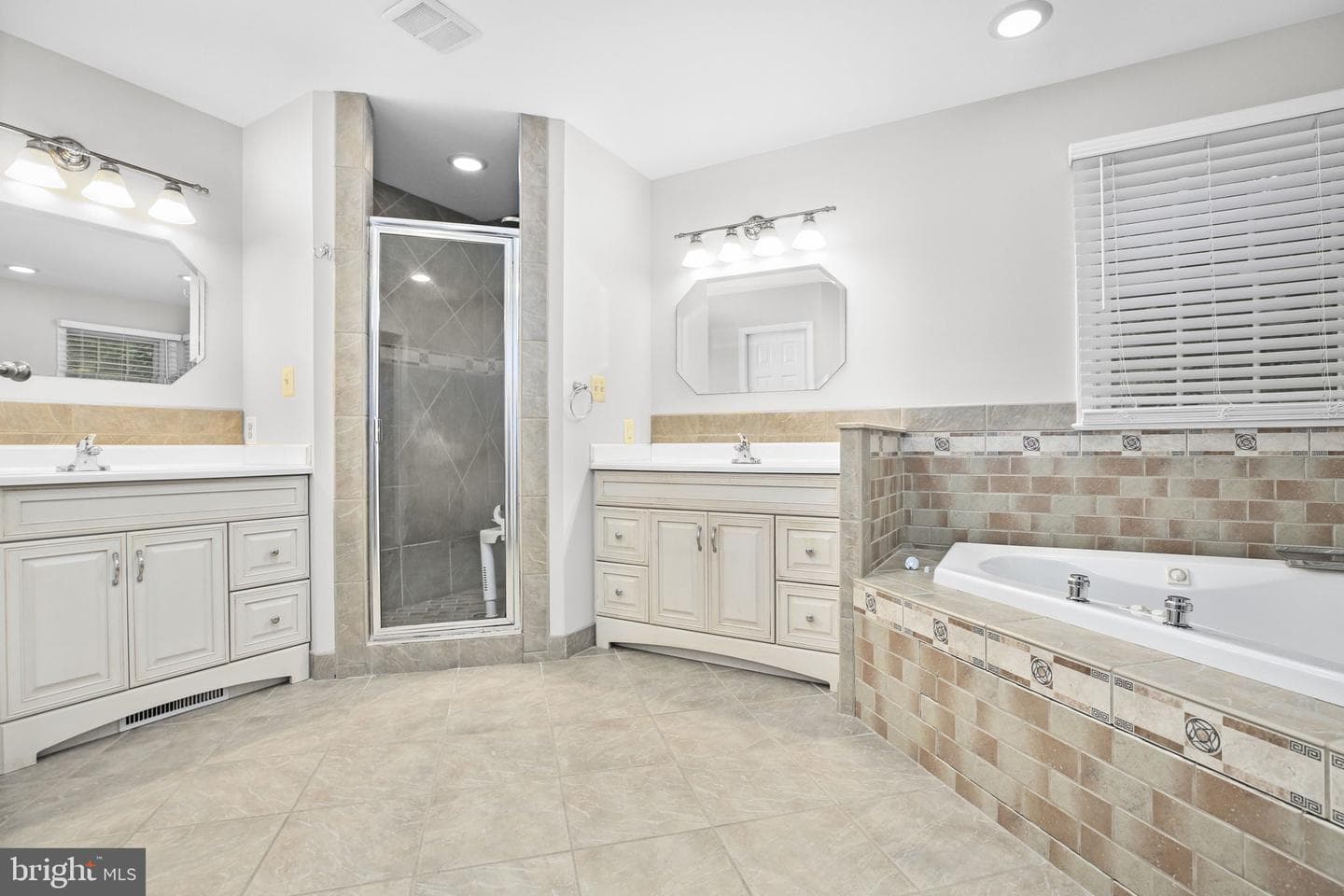 2409 Harpoon Drive photo 35