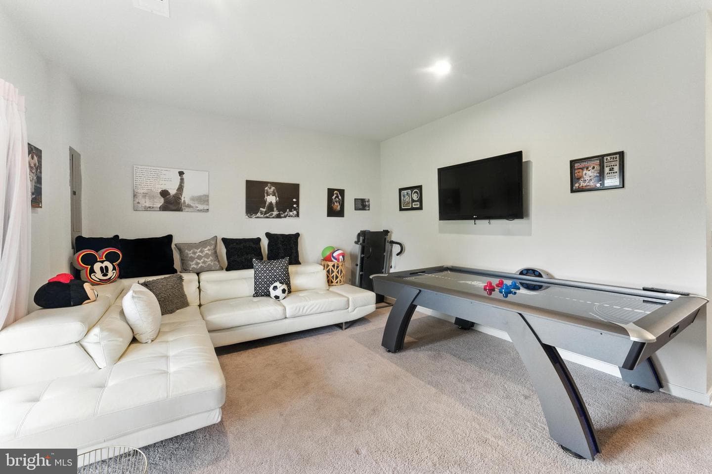 406 Honeyberry Lane photo 33