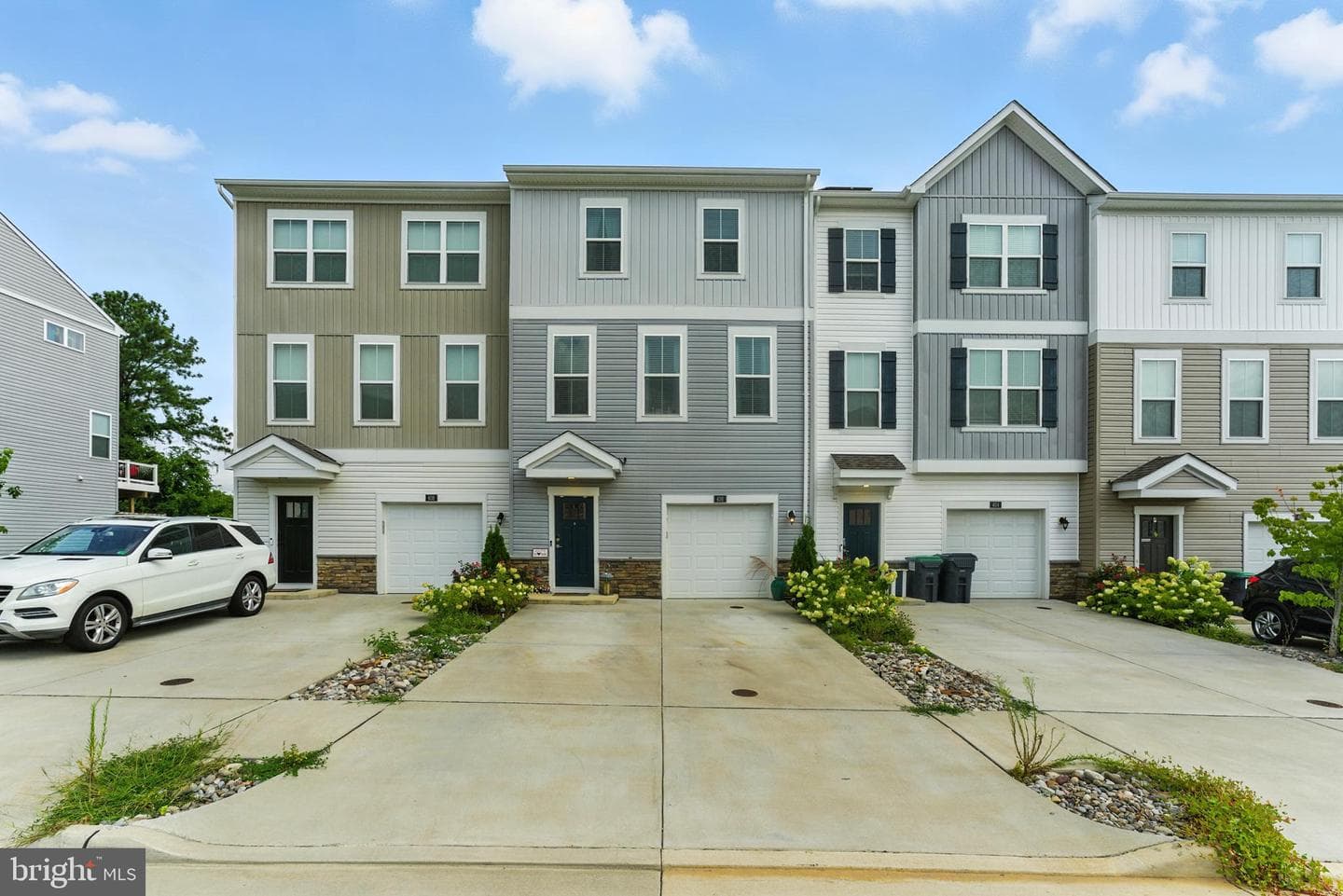 406 Honeyberry Lane photo 37