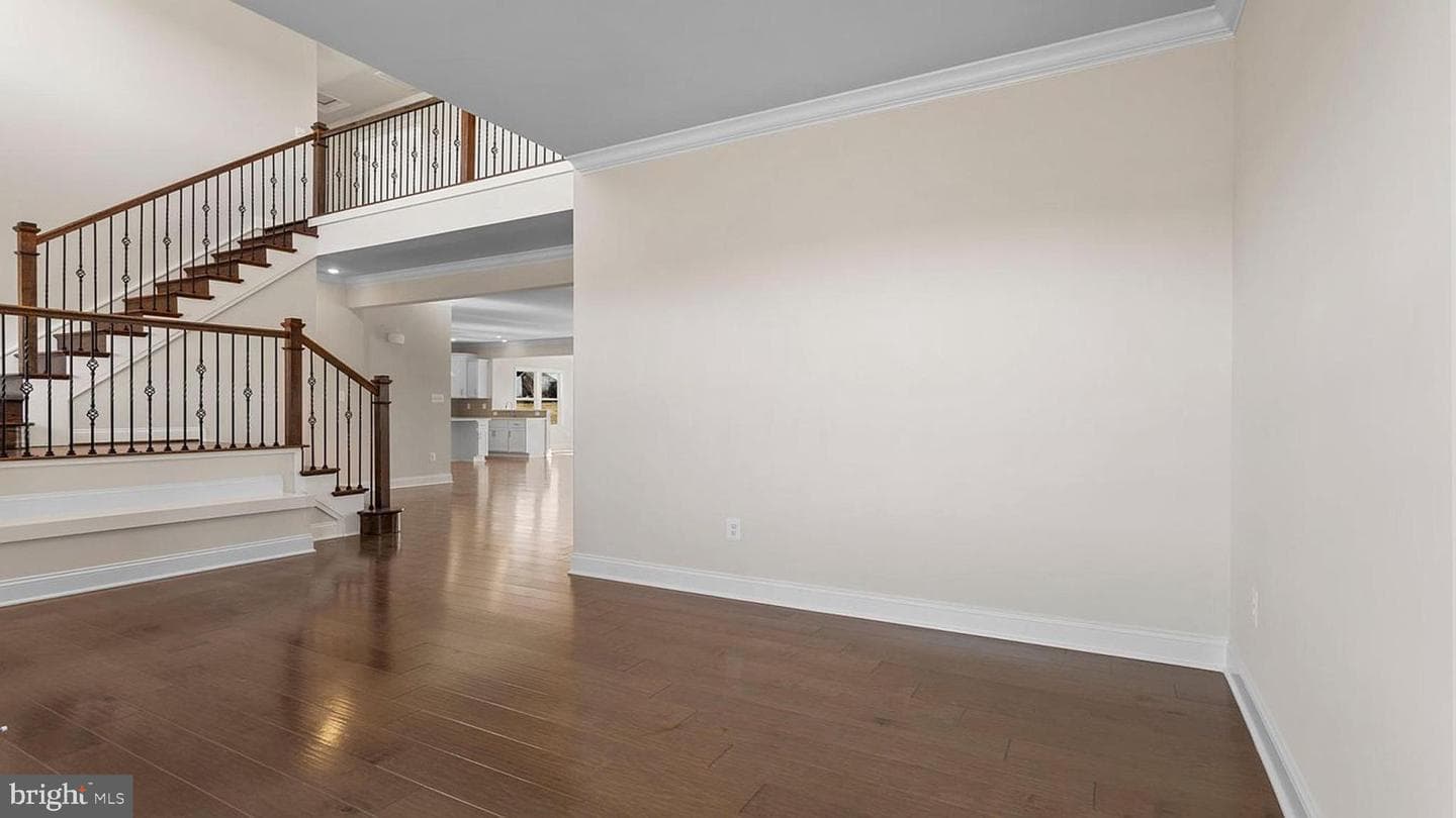 143 Hillsdale Drive photo 20