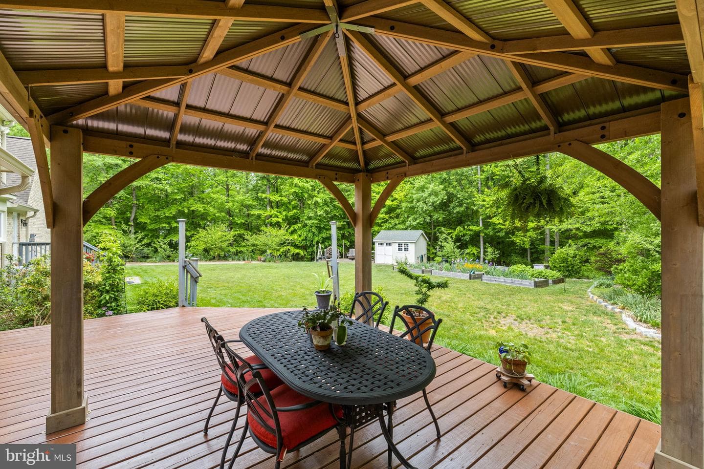 40 Holly Tree Lane photo 22