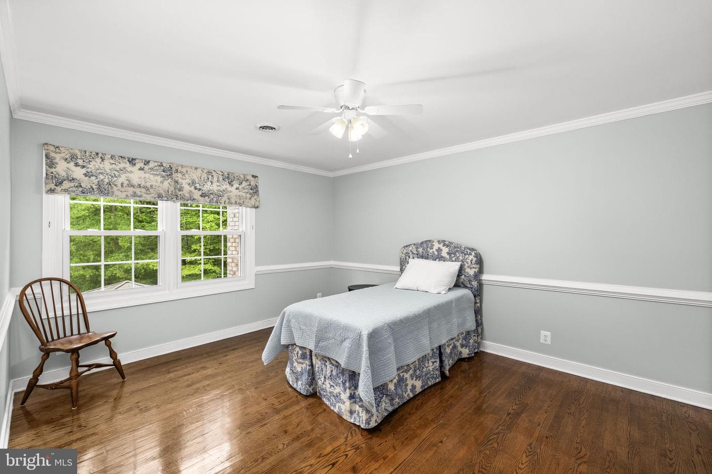 40 Holly Tree Lane photo 64