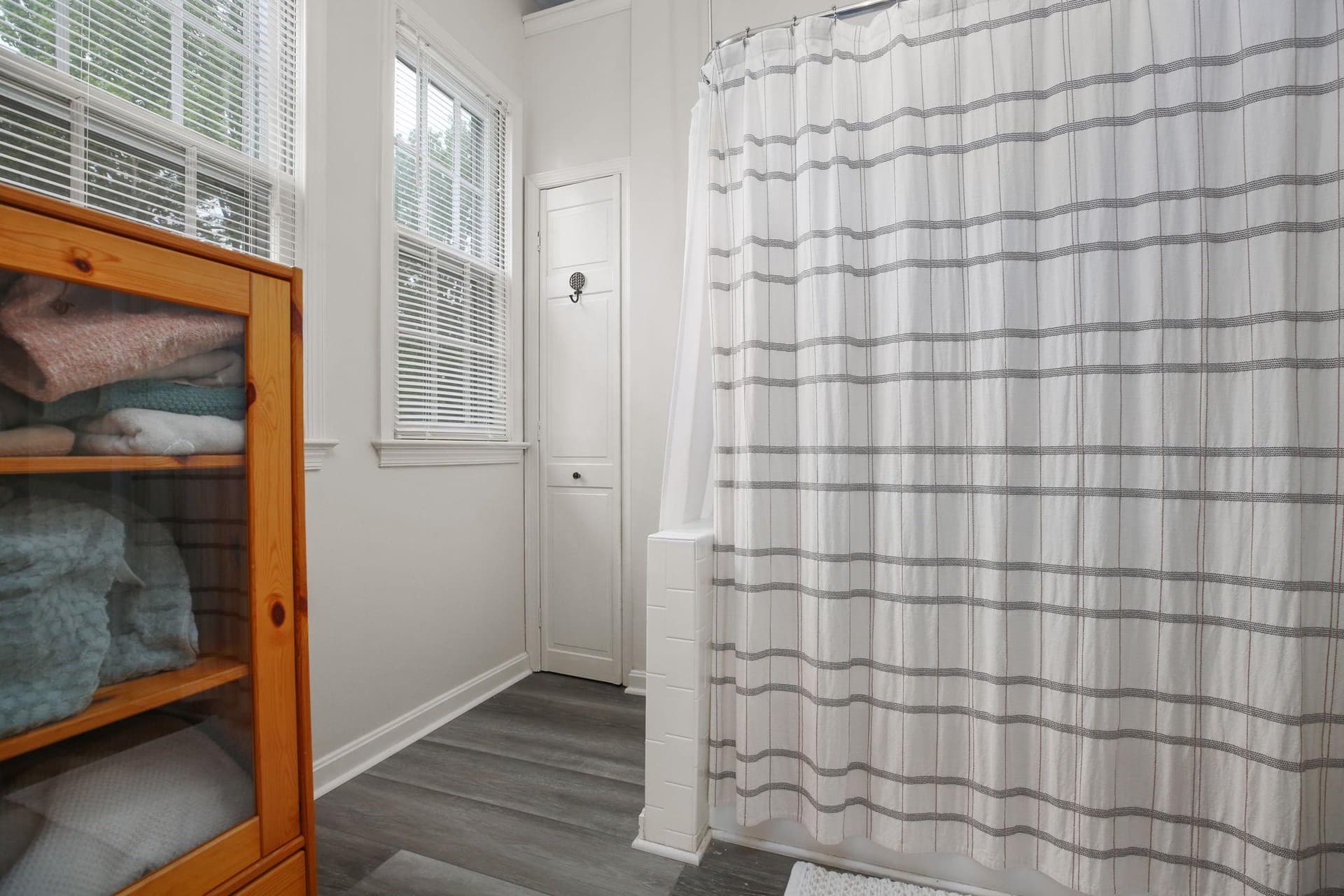 615 Falmouth Drive photo 26