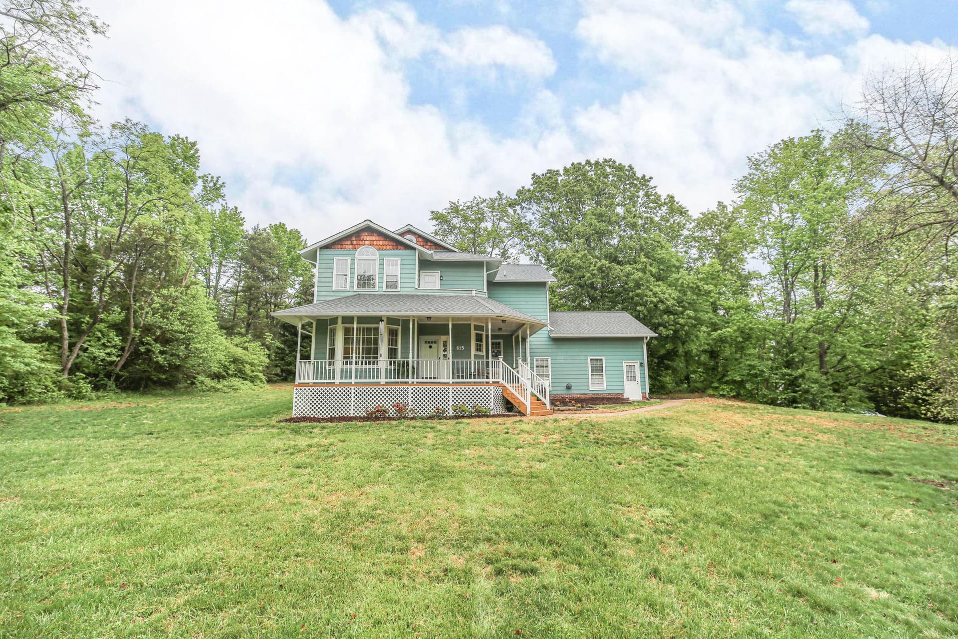 615 Falmouth Drive photo 3