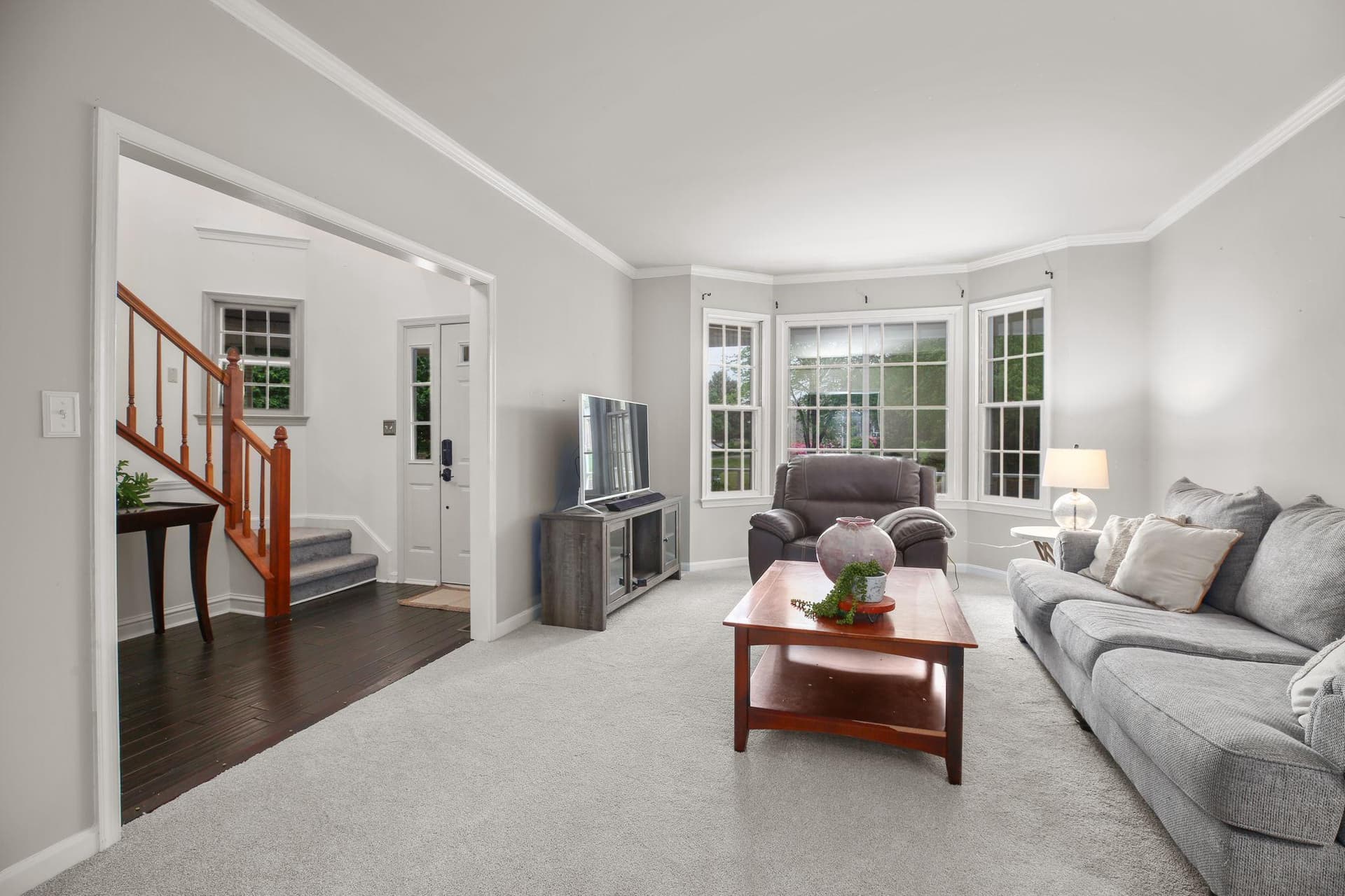 615 Falmouth Drive photo 6